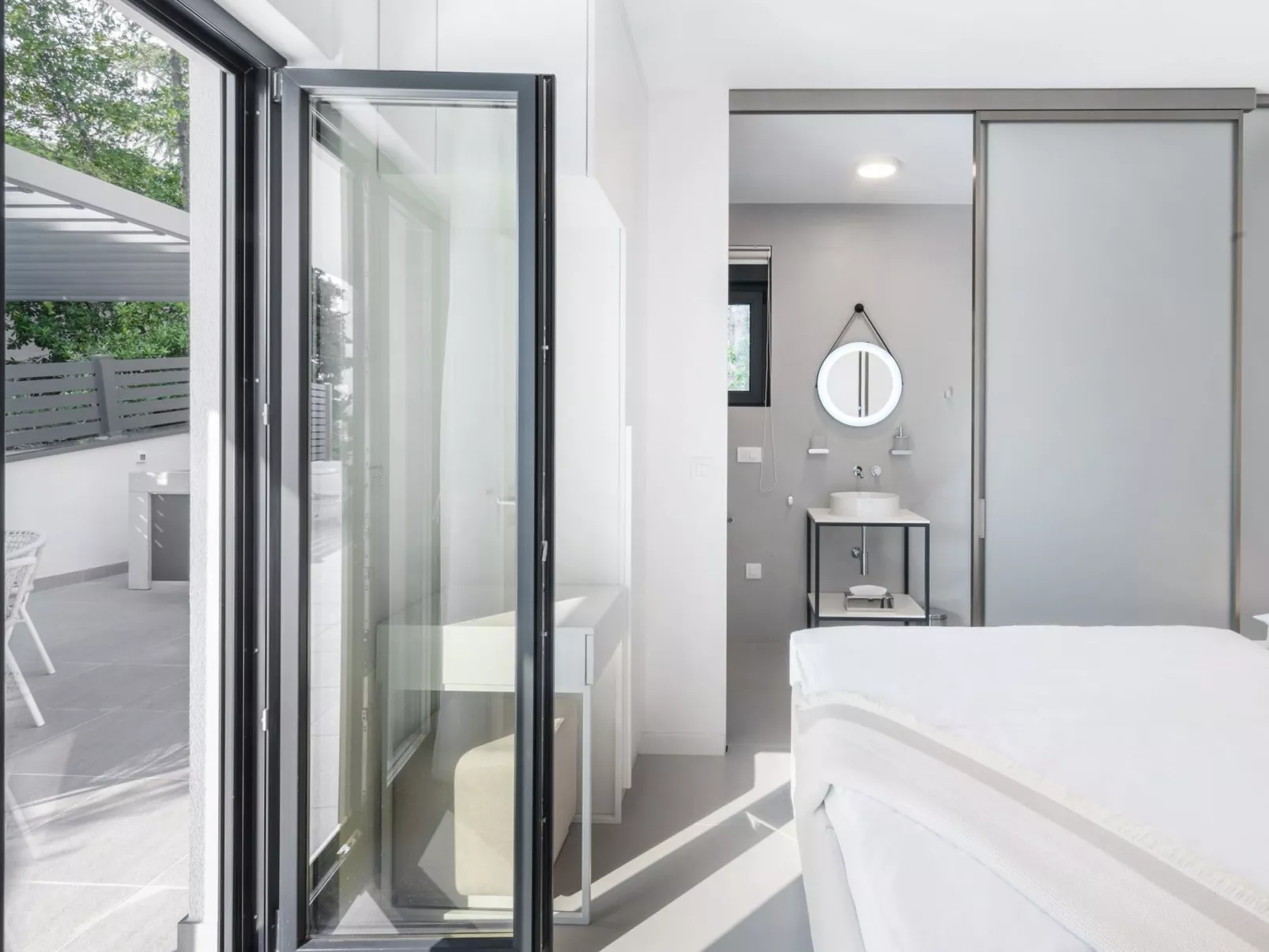 Moderne Villa "XeMa" am Meer, magischer Blick - Image-tags.info