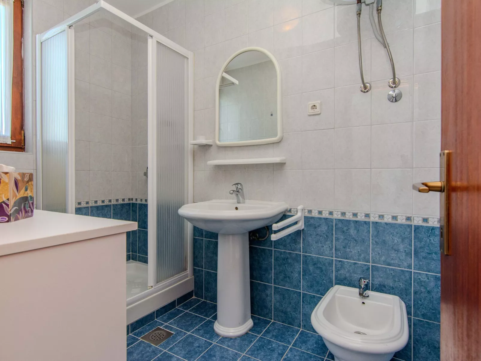 Apartment Kurta 1 - Image-tags.info