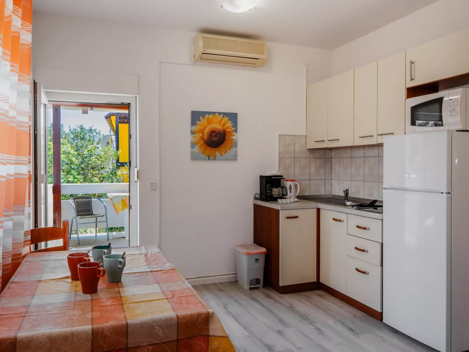 Apartment TT 1 - Image-tags.info