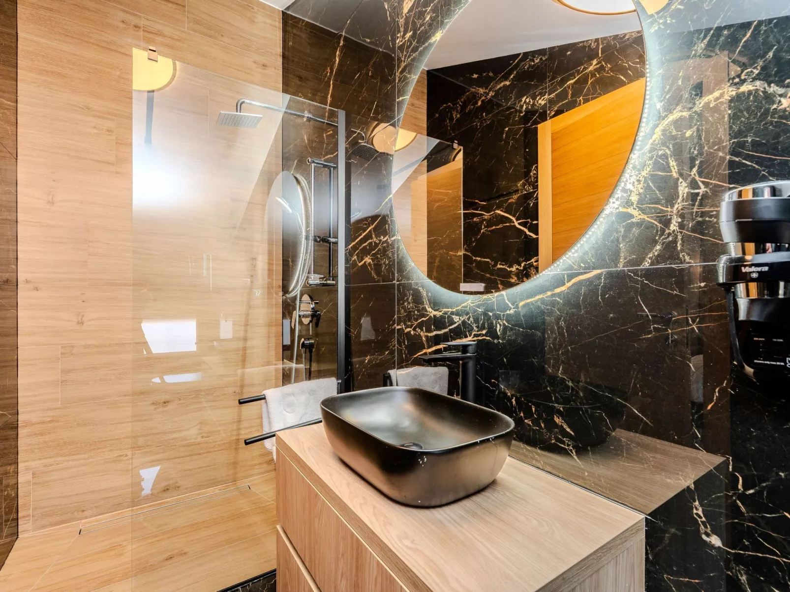 Apartment Royal 3 - Image-tags.info