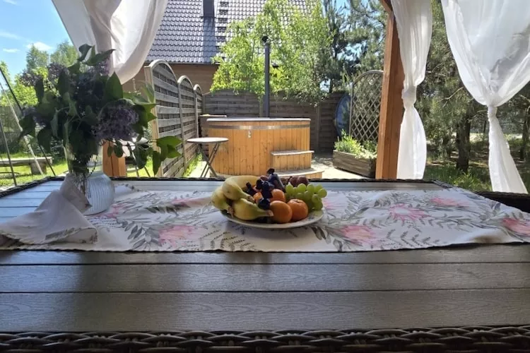 Domek wakacyjny LUX dla max 4 osób w Bałachach - Terrasbalkon