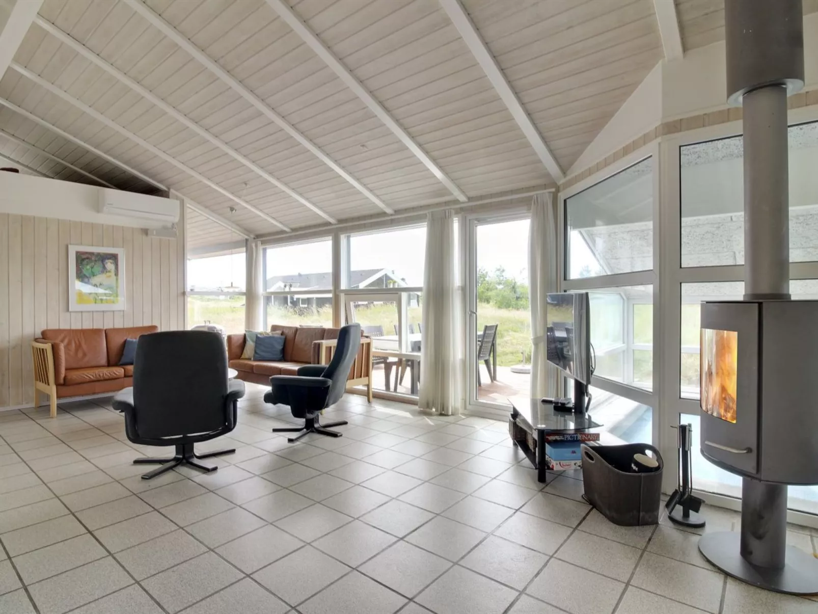 "Ilmo" - 950m from the sea-Binnen