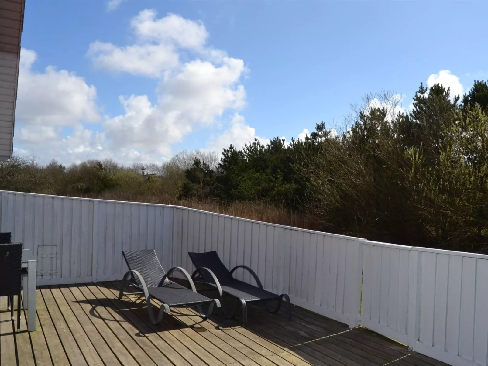 "Kabbi" - 2.6km from the sea - Buiten