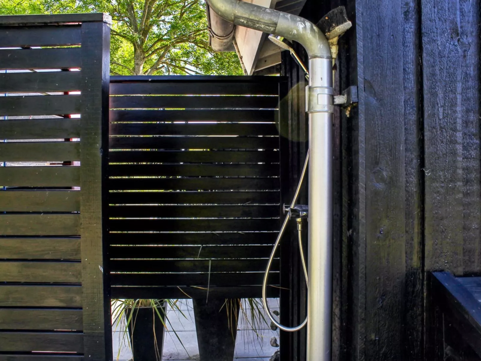 "Lilla" - 120m from the sea - Buiten