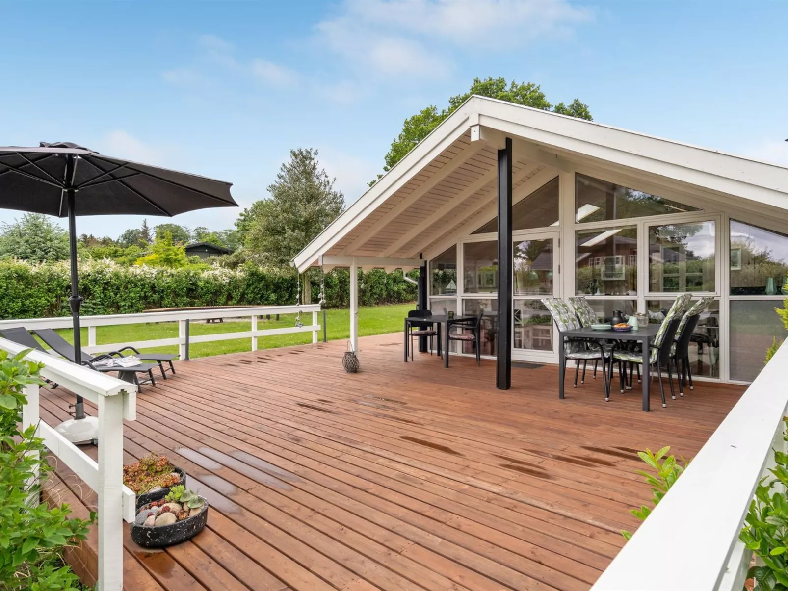 "Flicka" - 275m from the sea-Buiten