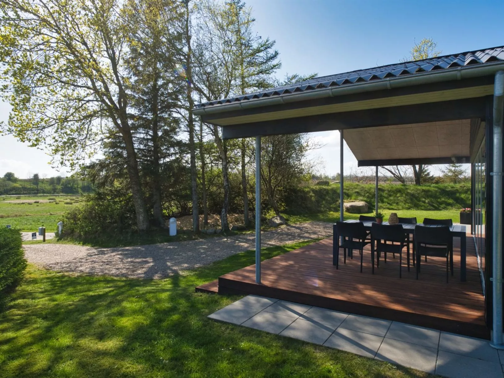 "Elissa" - 50m to the fjord-Buiten