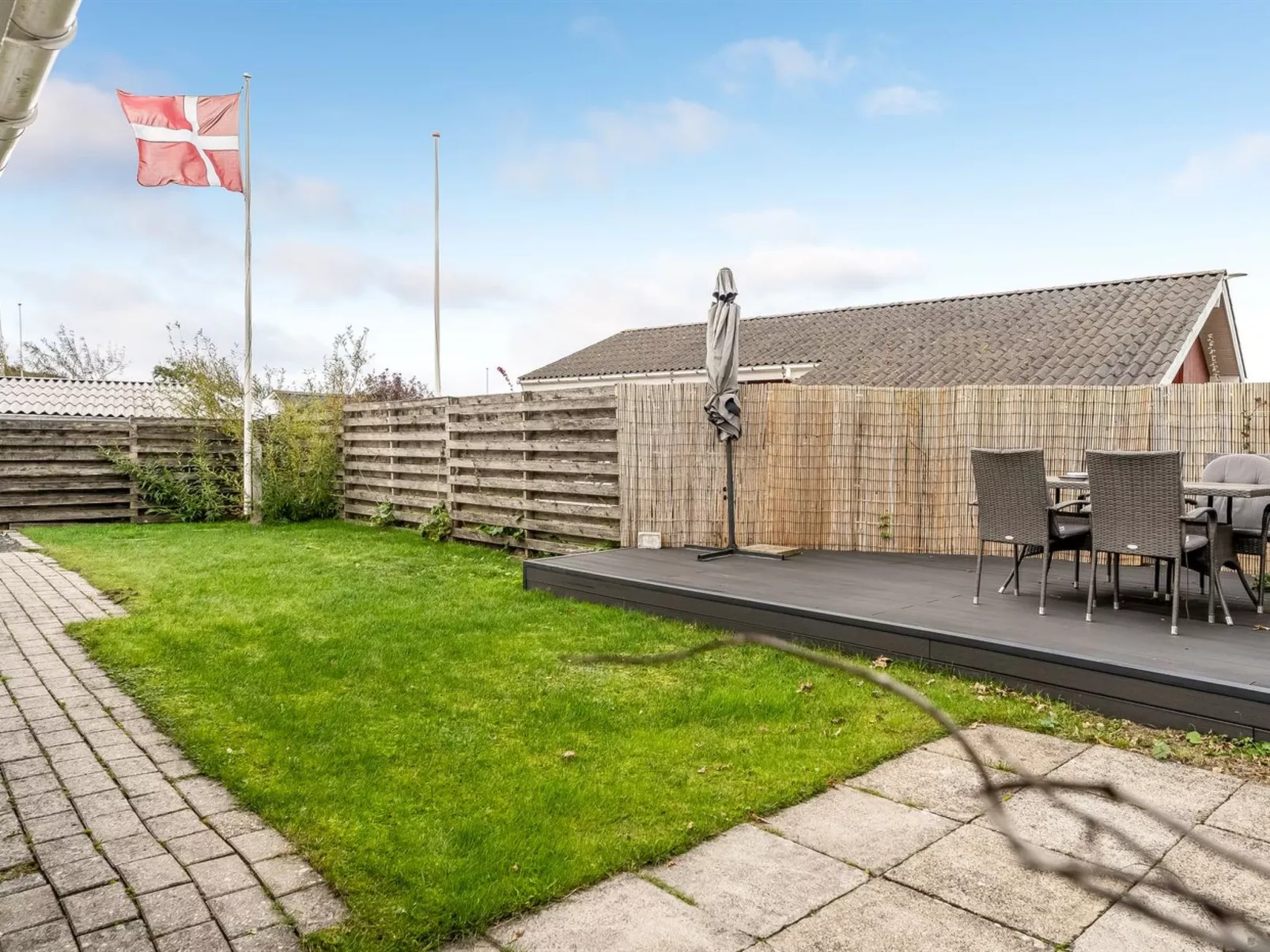 "Kielo" - 200m to the fjord-Buiten