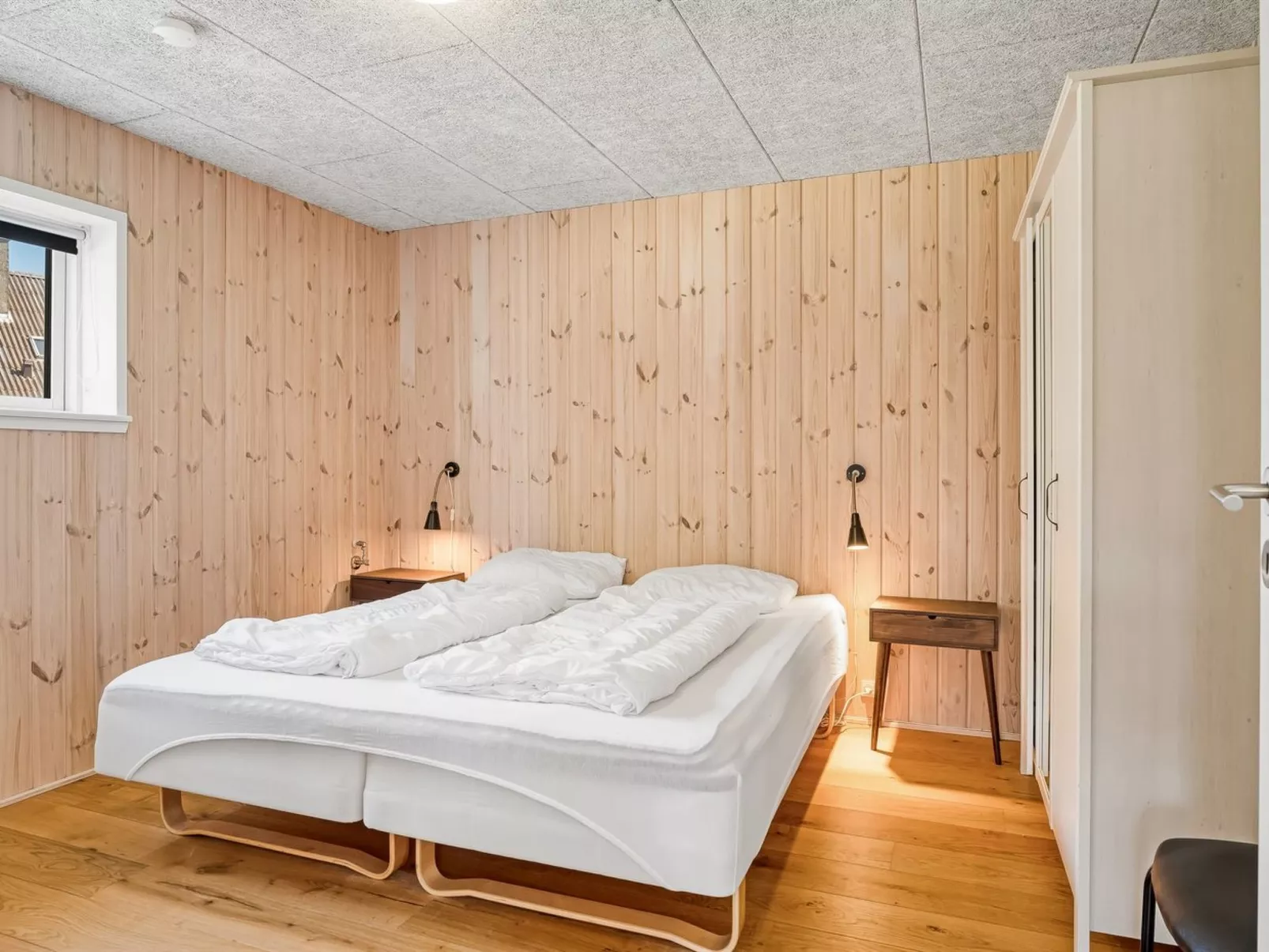 "Tekla" - 180m from the sea-Binnen