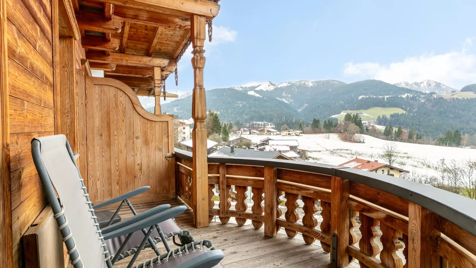 Landhaus Marchfeld Top 1  Top 2 Top 3 - Terrasbalkon