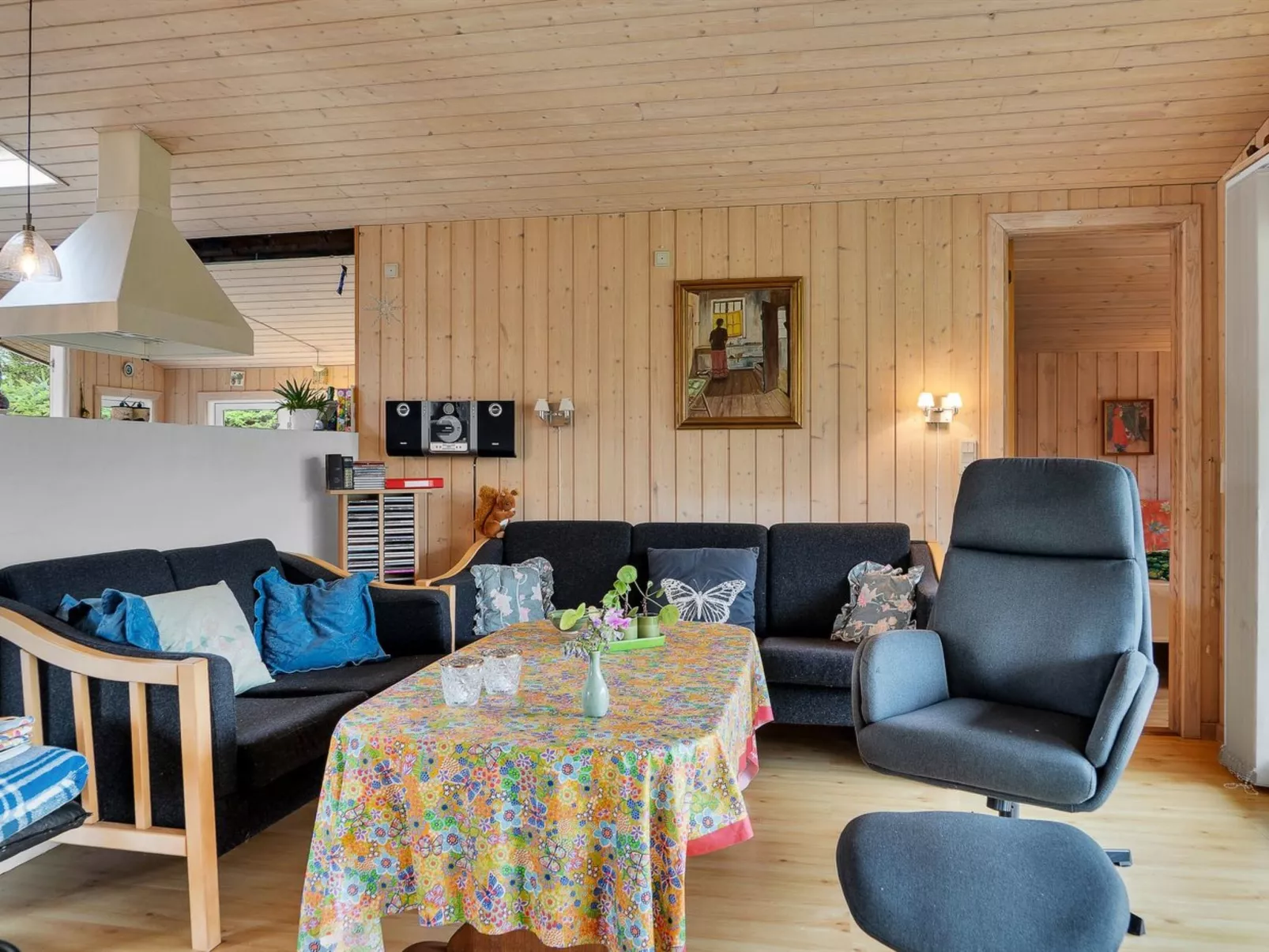 "Ilja" - 700m from the sea-Binnen