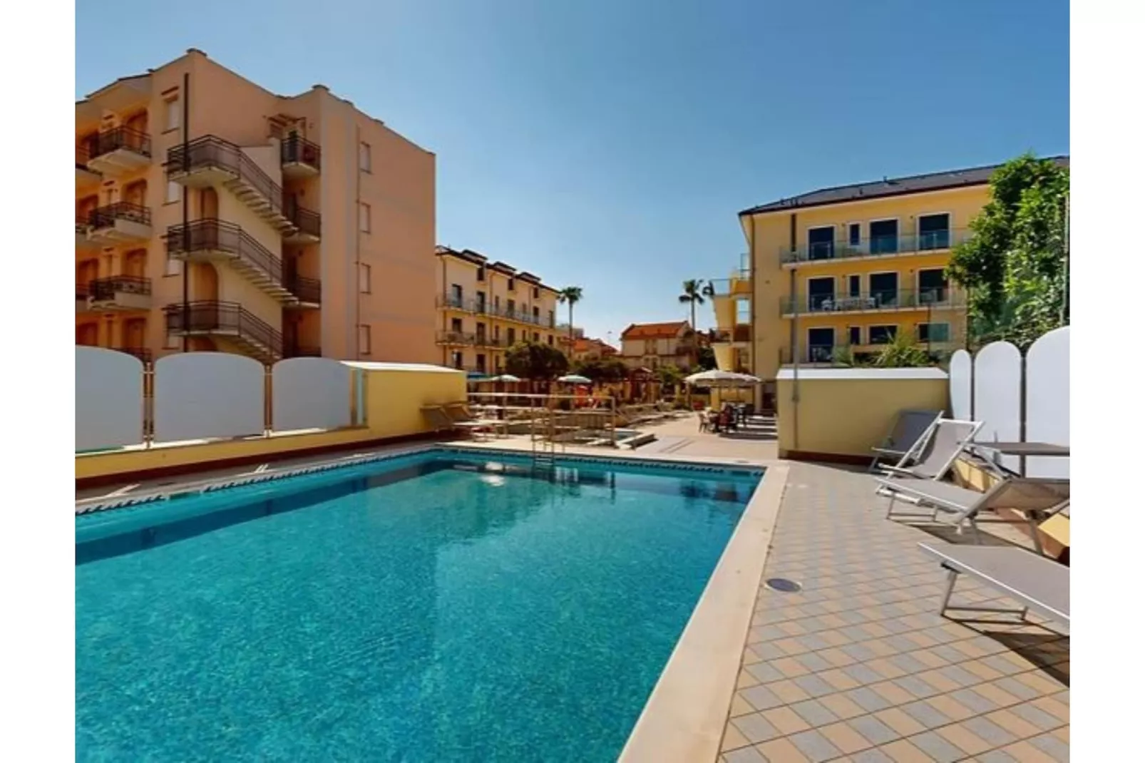 Residence Miriam - APARTMENT TWO BEDROOMS 4 Personen-Zwembad