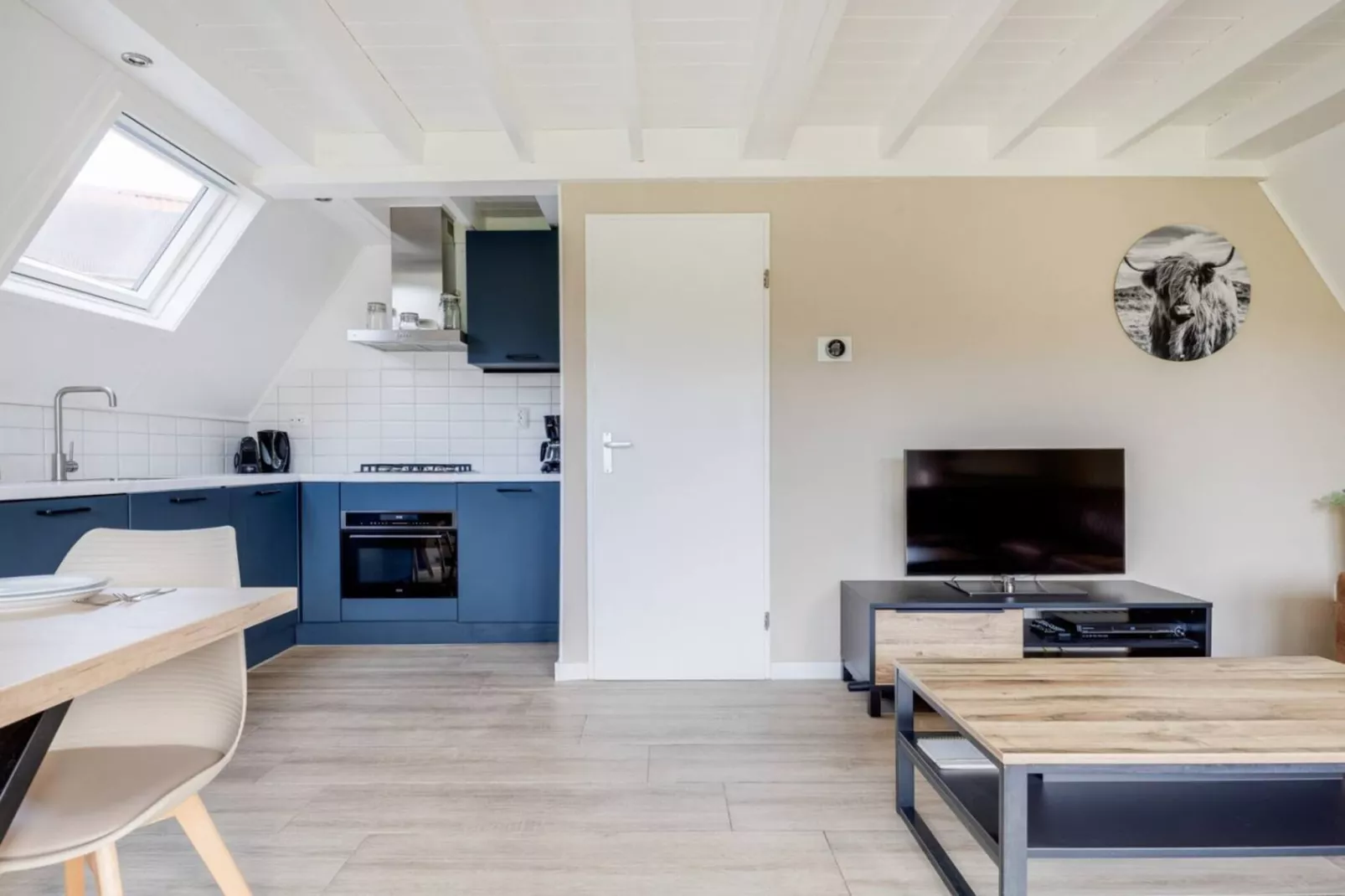 107 | Buizerd | Fijne bungalow met ruime tuin-Woonkamer