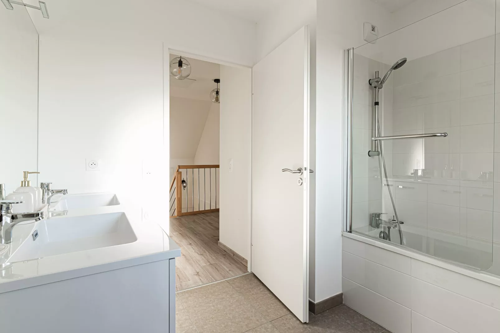 DEAUVILLE BEN LIONEL-Niet-getagd