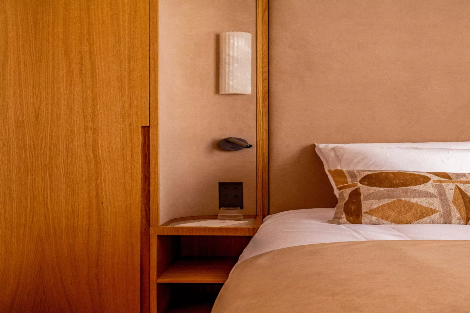 FDL-85-WAGRAM-2C-Niet-getagd