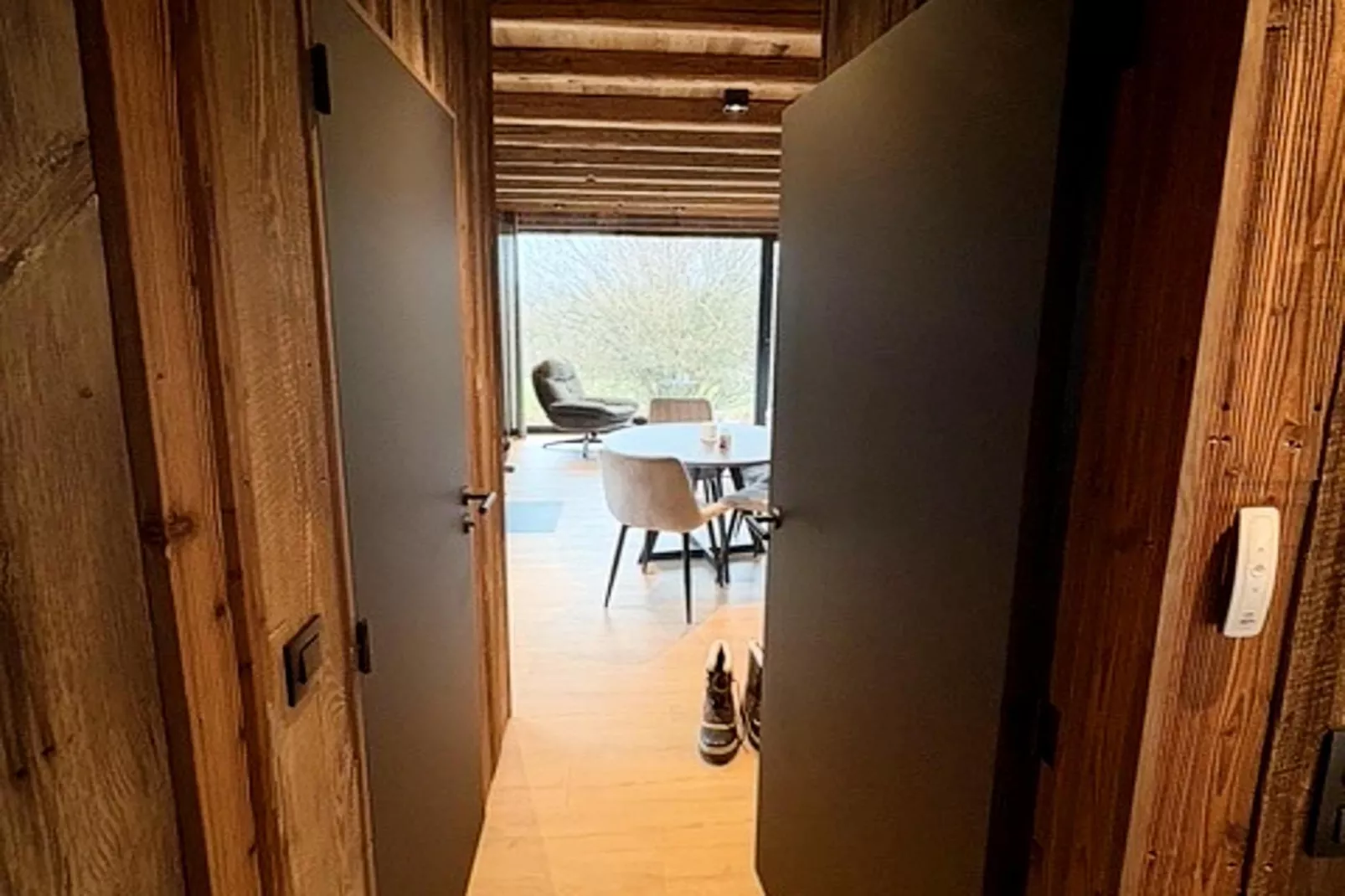 Lodges by Val 2-Overloop