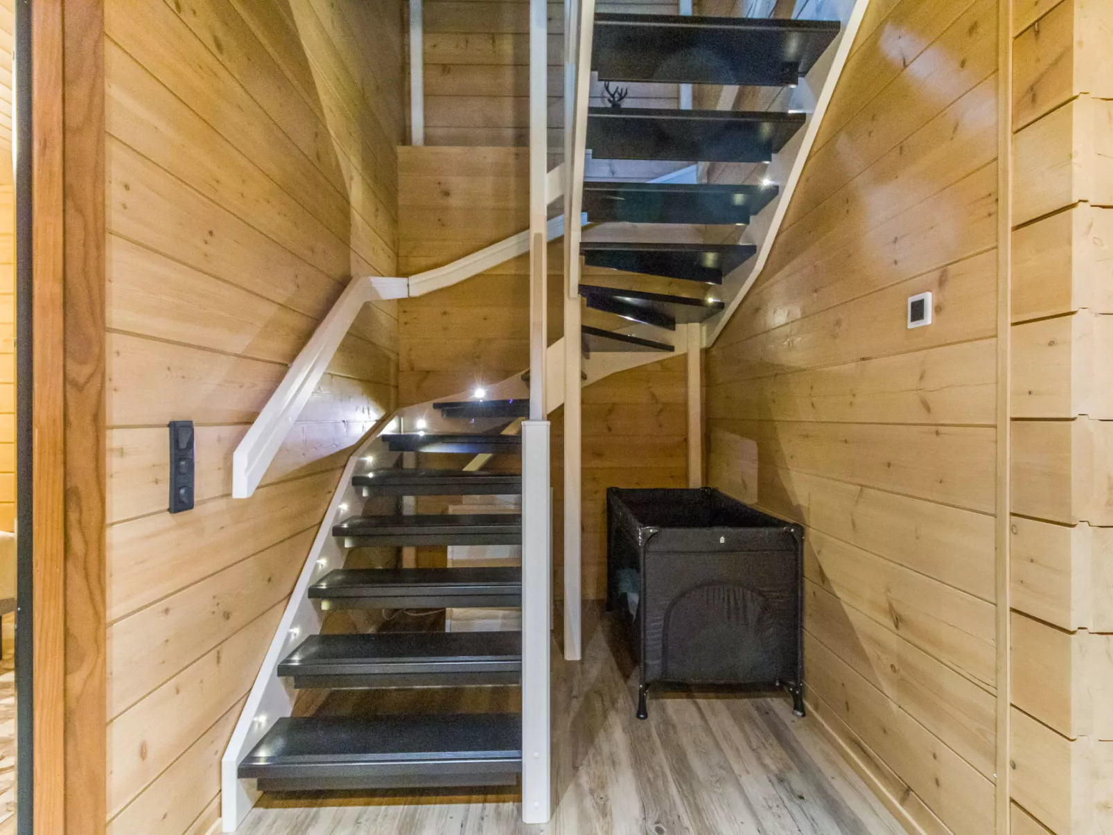 Villa valoisa - Binnen