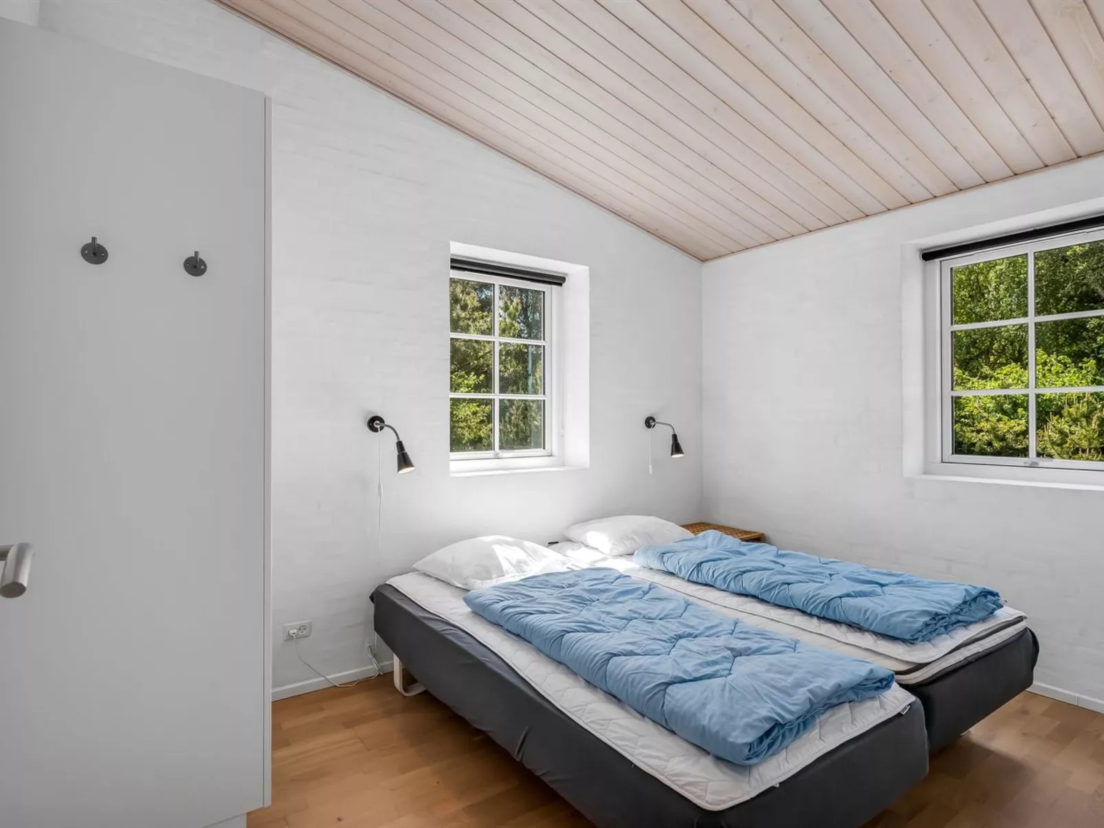 "Merit" - 3.2km from the sea - Binnen