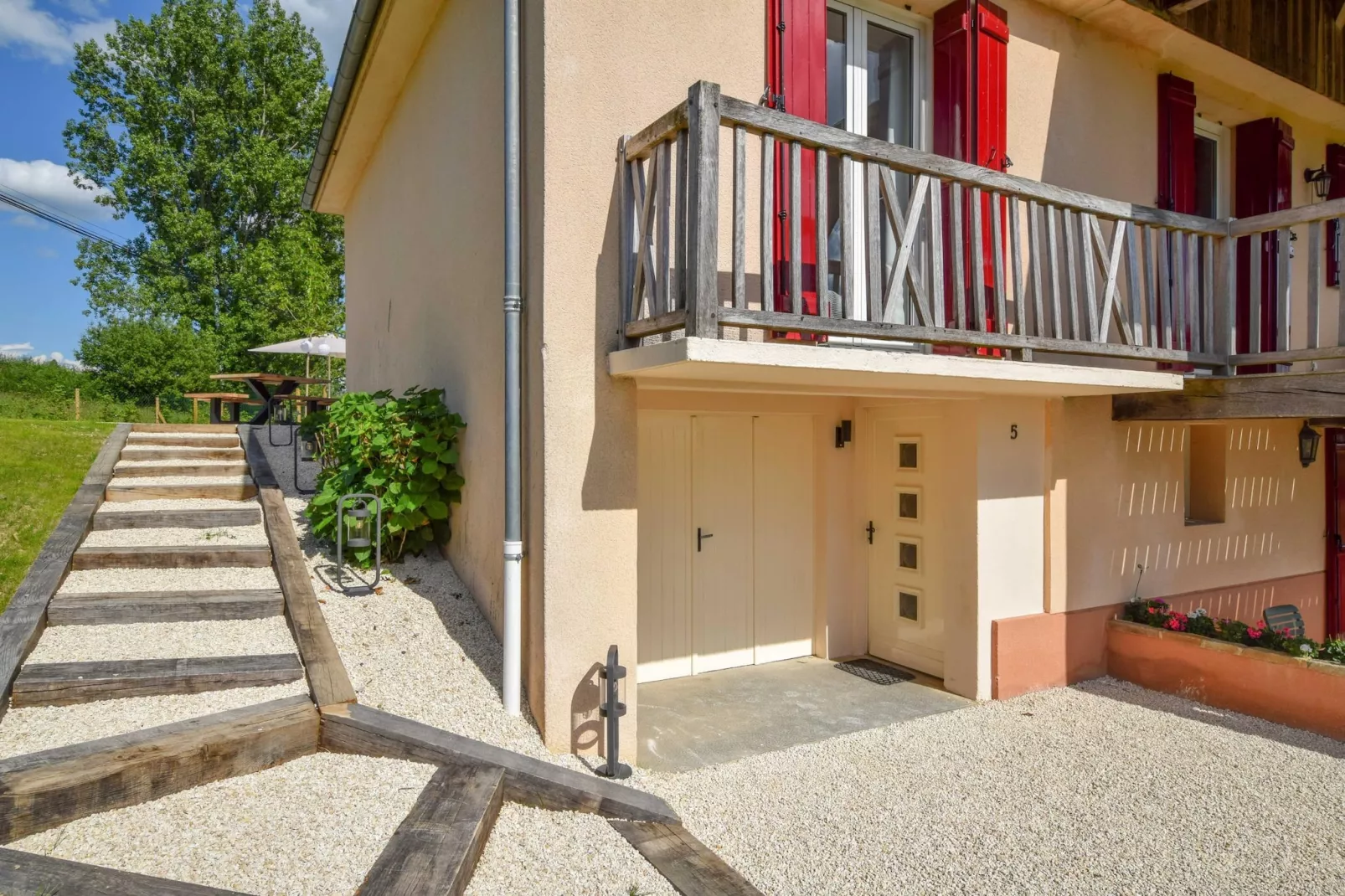 Pavillon le Papillon - Hal-ontvangst