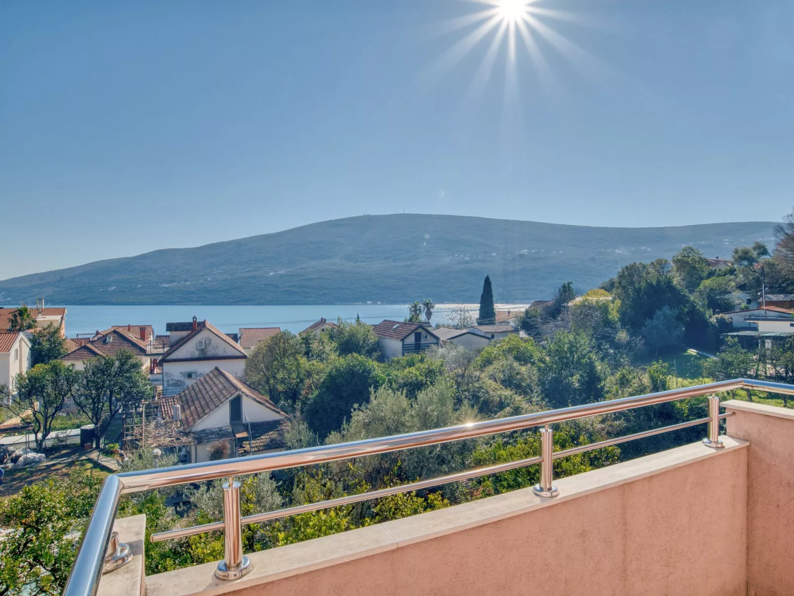 Wohnung "Lux" mit Meerblick - Image-tags.info