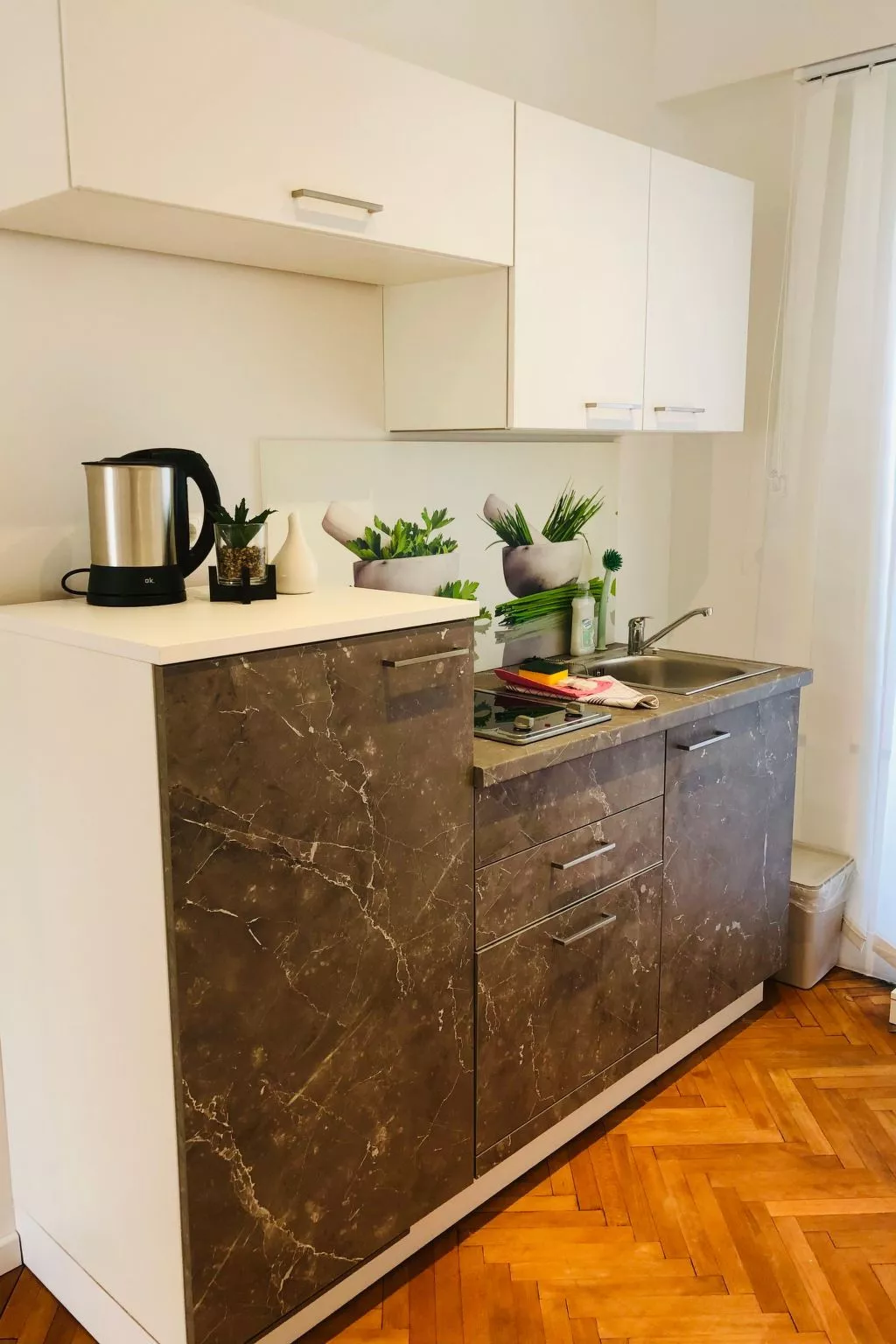 Studio in zentraler Lage - nur wenige Minuten zum See und Stadt - Image-tags.info