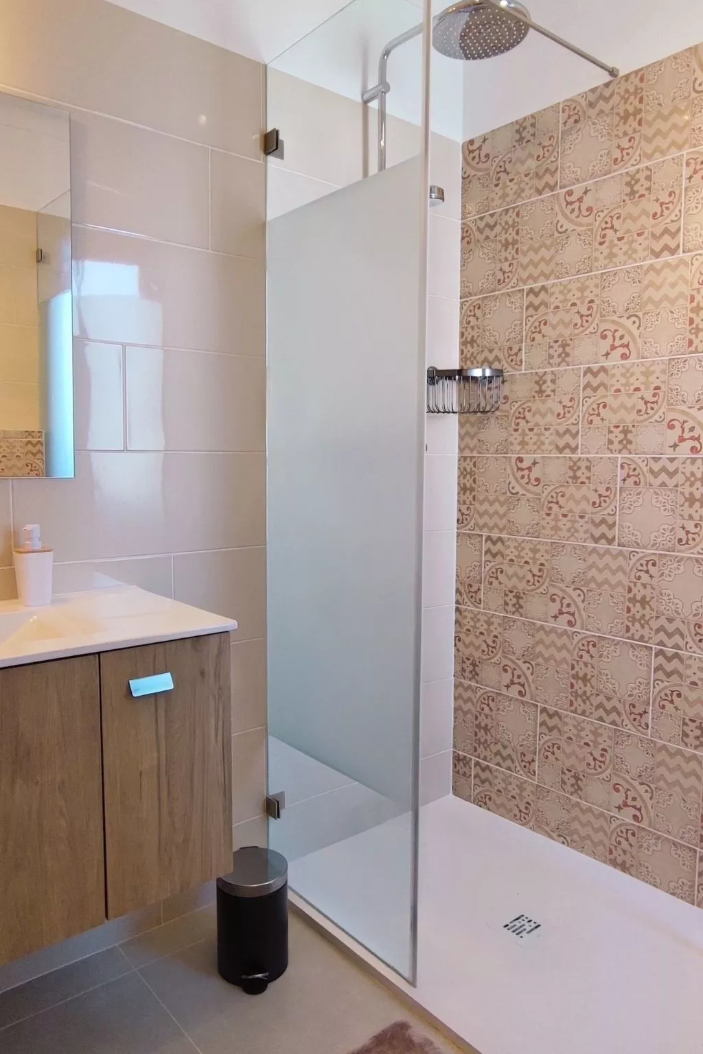 Villa mit 6 Schlafzimmern, Familie, Gruppen, Strand, Pool, Garten - Image-tags.info