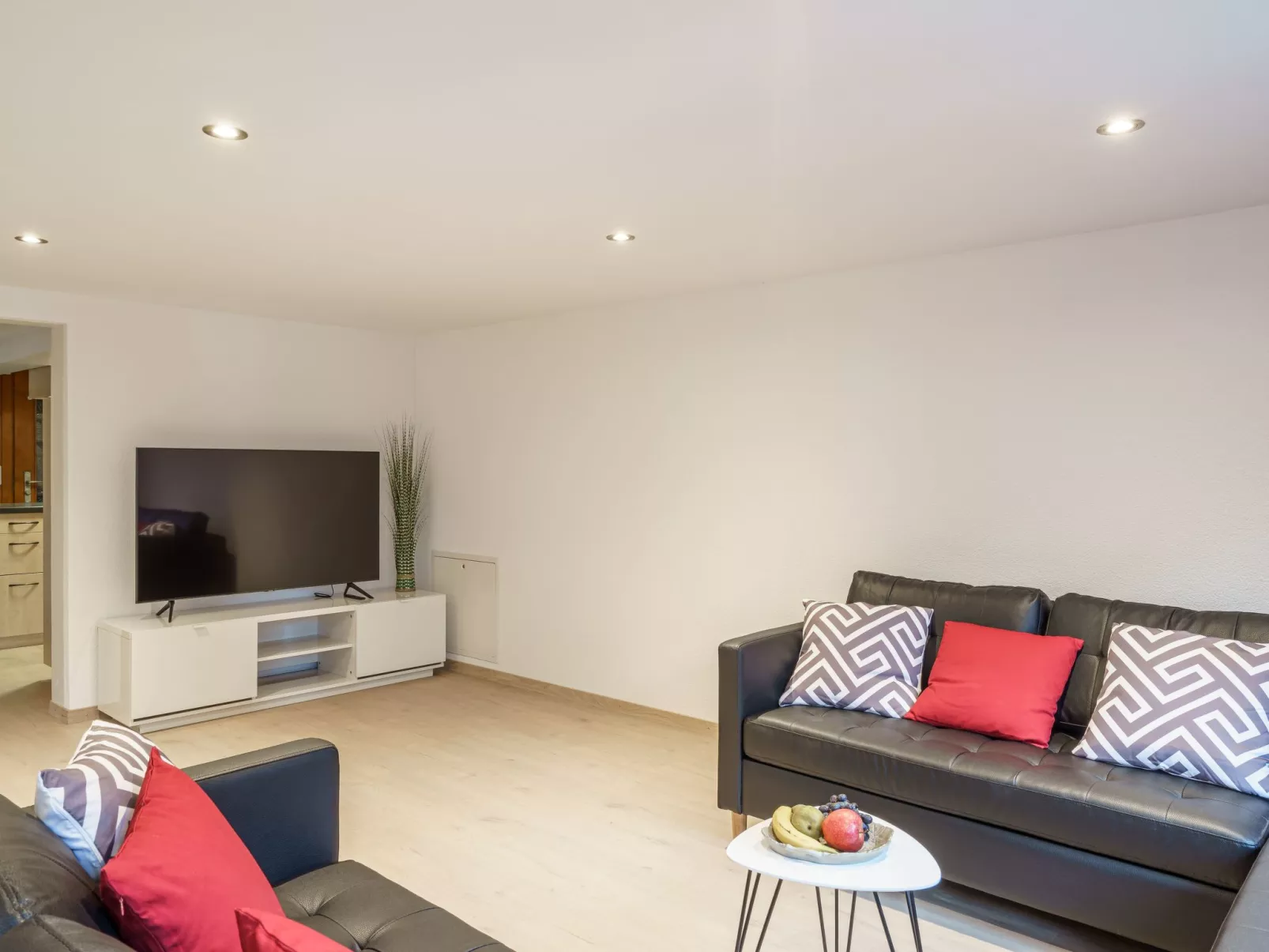 Family Apartment - Image-tags.info