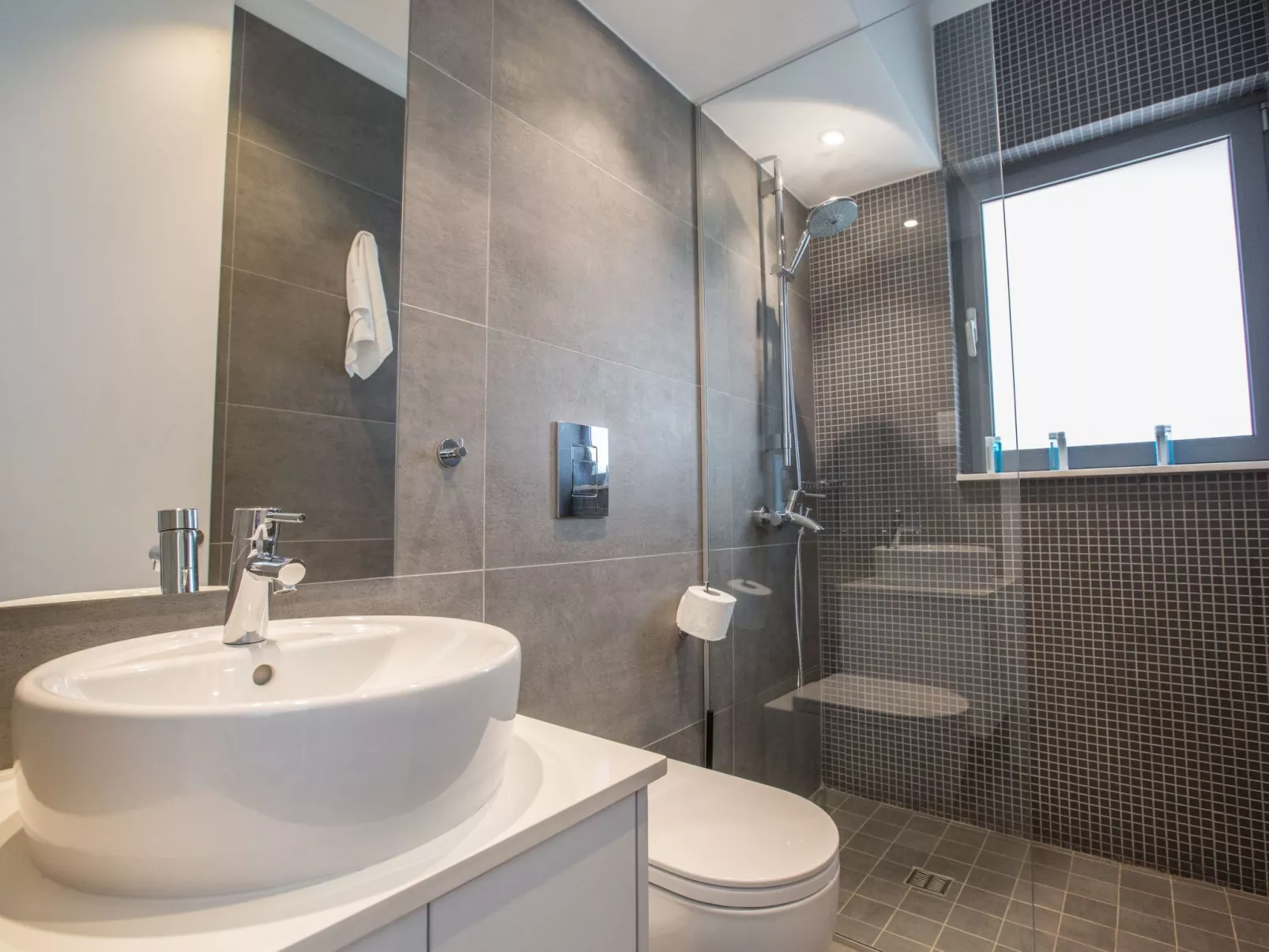 Haus in Paralimni mit großem Patio - Image-tags.info