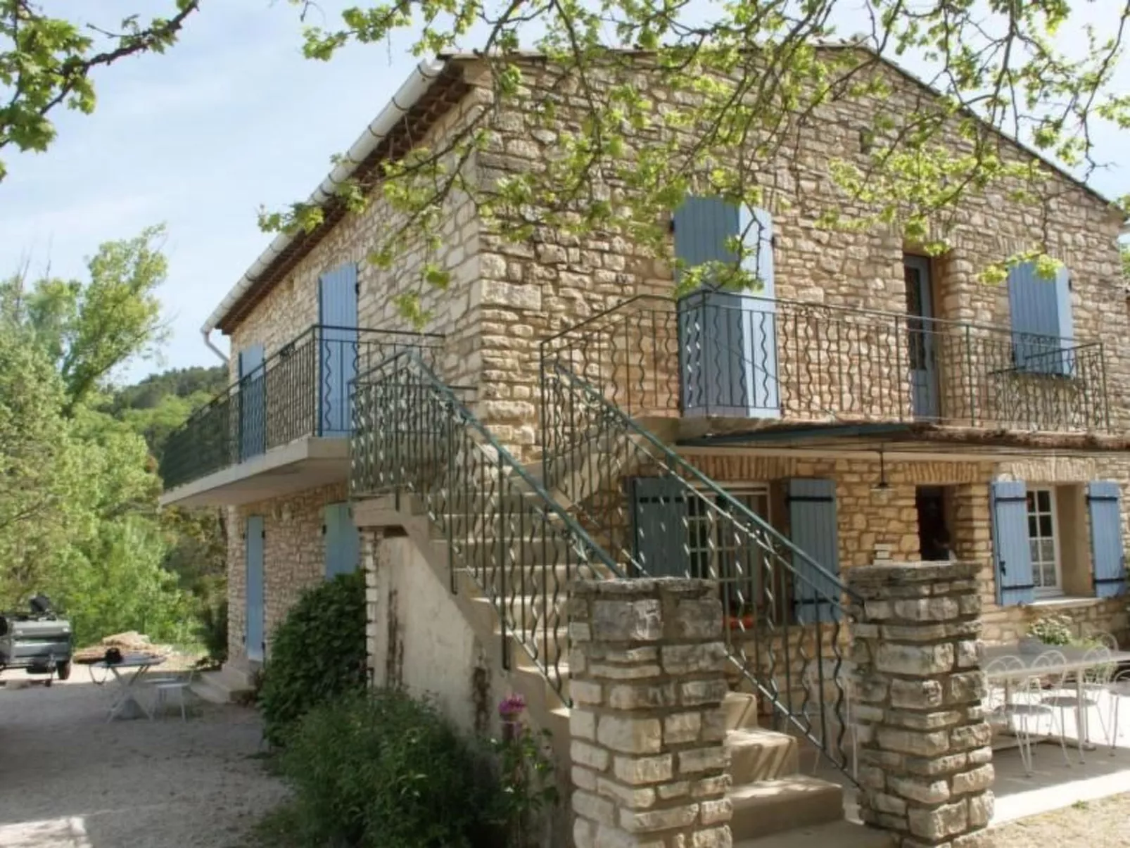 Schöne provenzalische Villa Les Carlets mit Pool - Image-tags.info