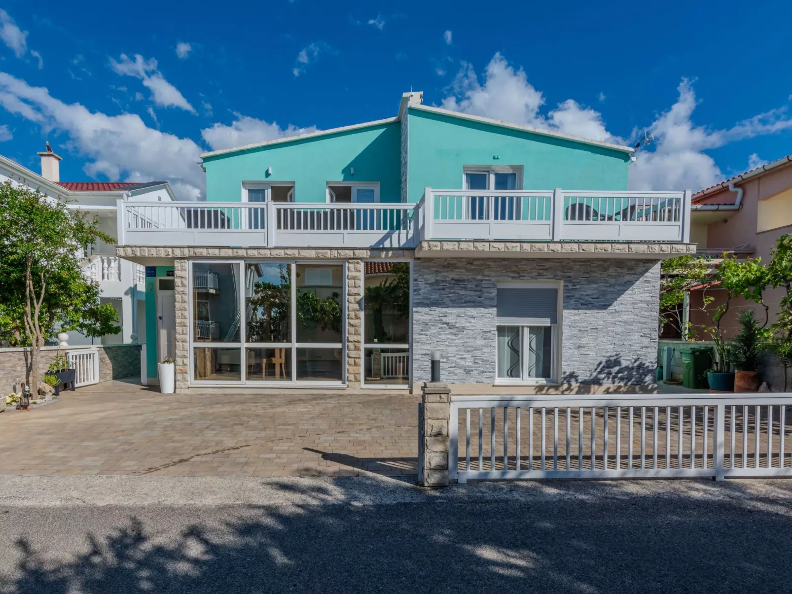 Apartment Jozef 2 - Image-tags.info