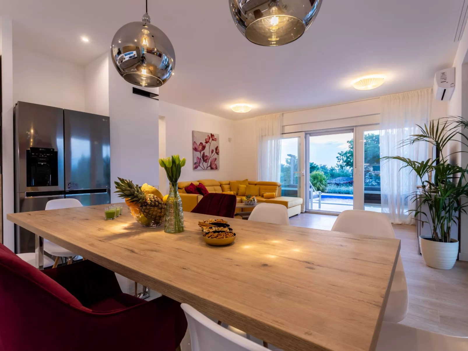 Villa Zara - Image-tags.info