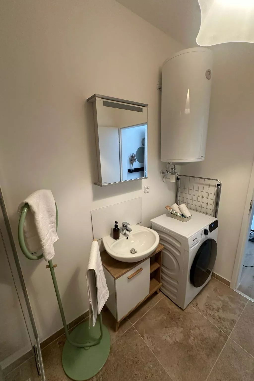 Place2stayhere-Image-tags.info