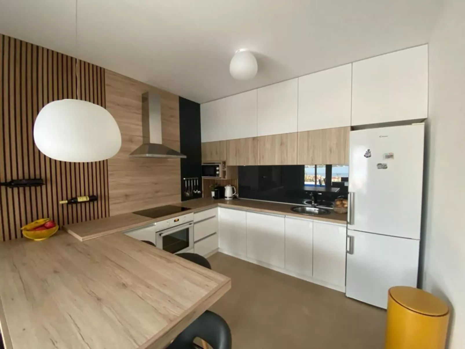 Mediterrane Villa, Pool, Panoramablick aufs Meer - Image-tags.info