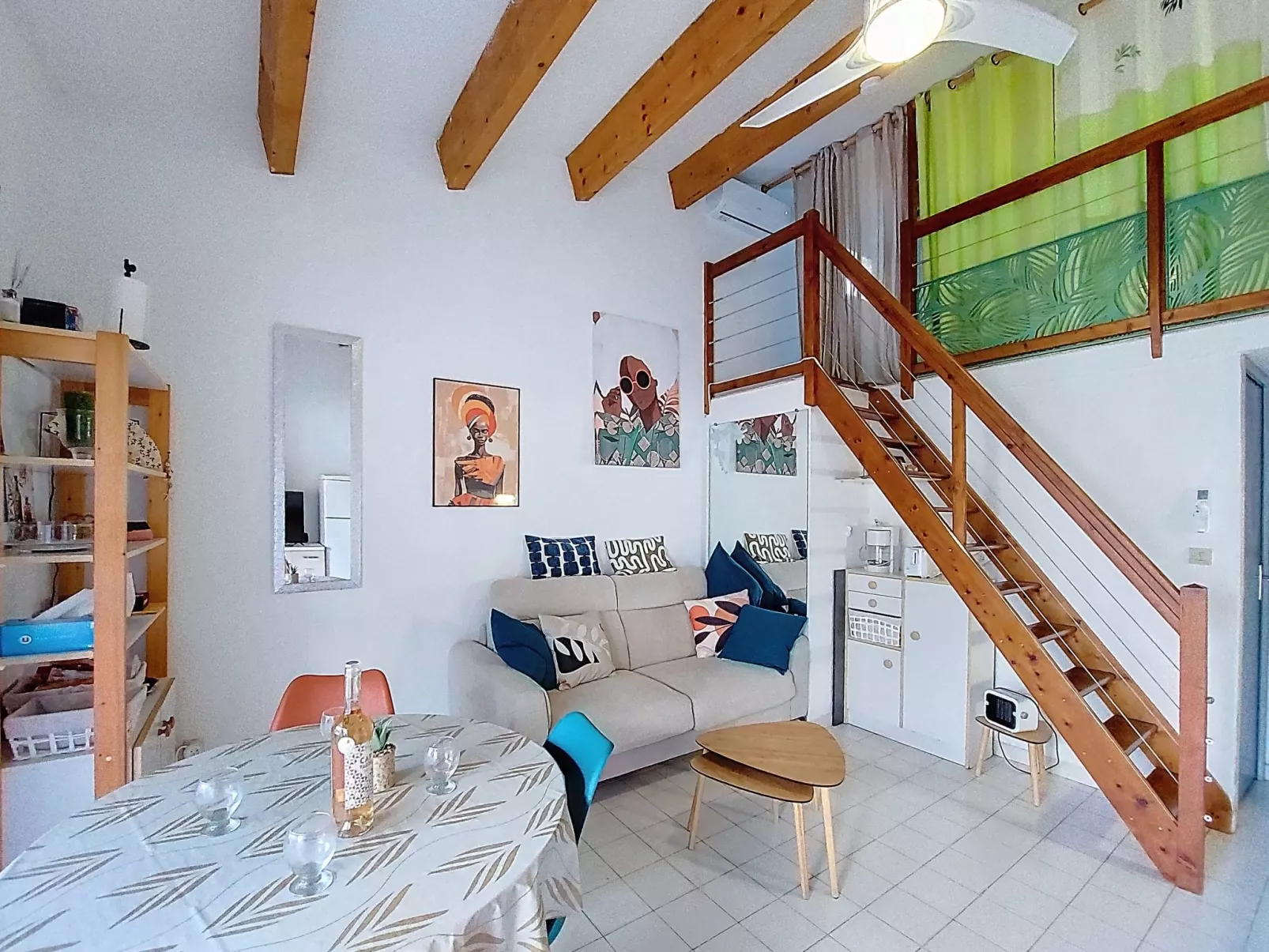 Les Ondines 1 - Binnen