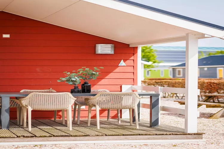 Vakantiepark Eiland van Maurik 2-Terrasbalkon