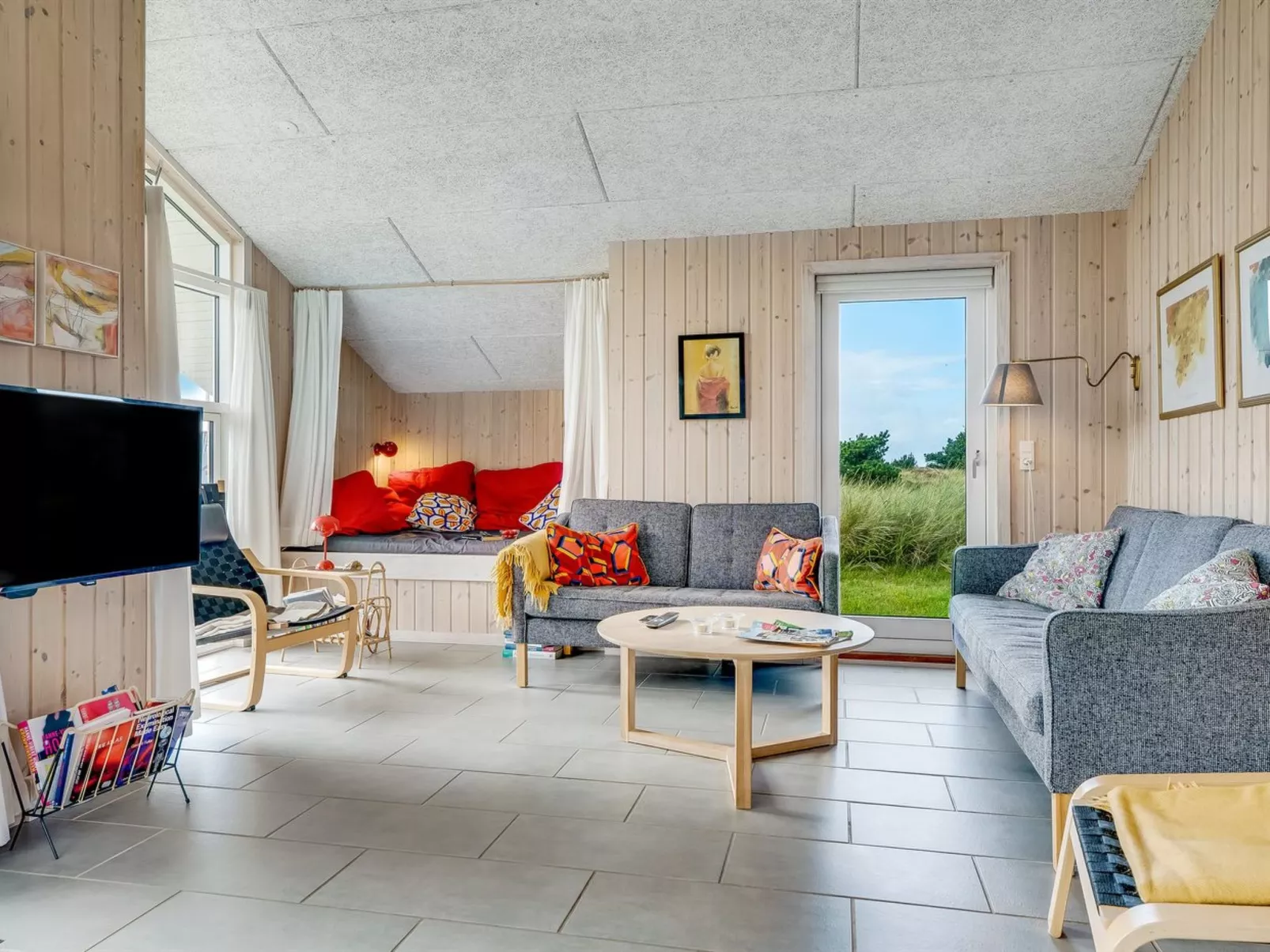 "Griselda" - 700m from the sea - Binnen