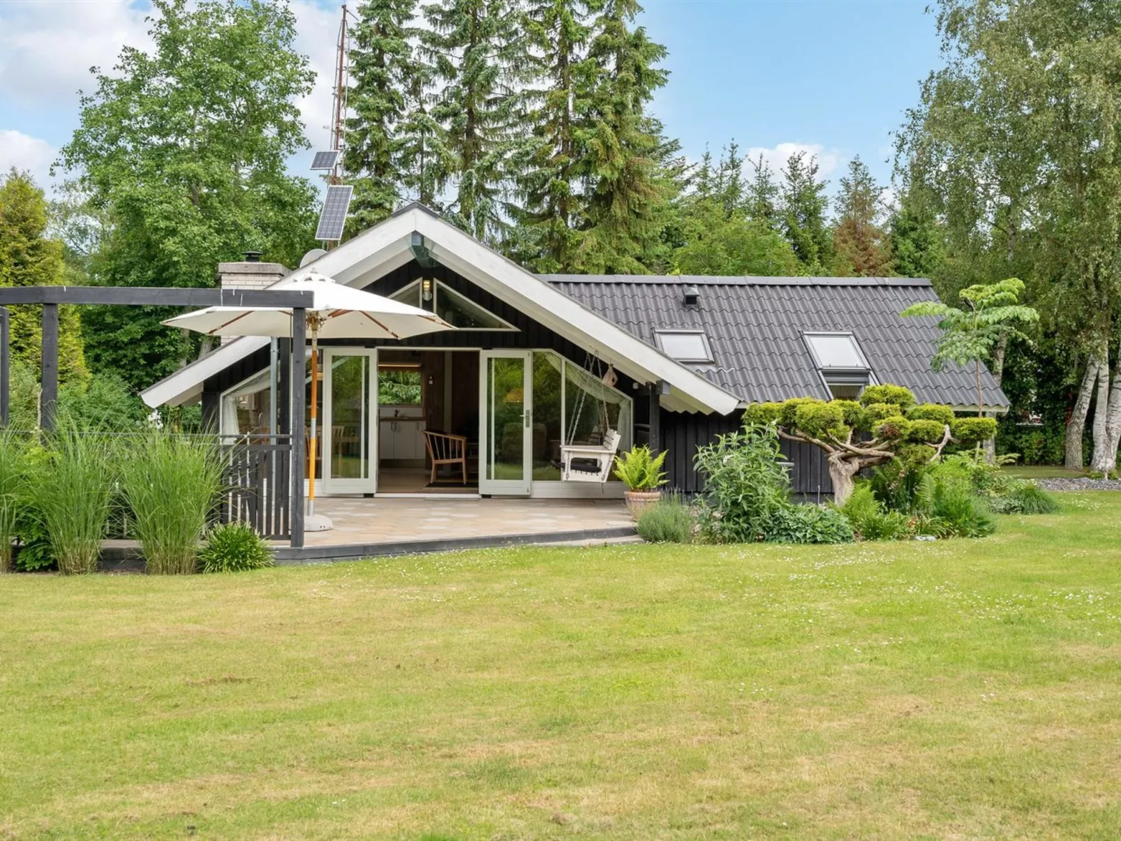 "Nadezda" - 450m from the sea-Buiten