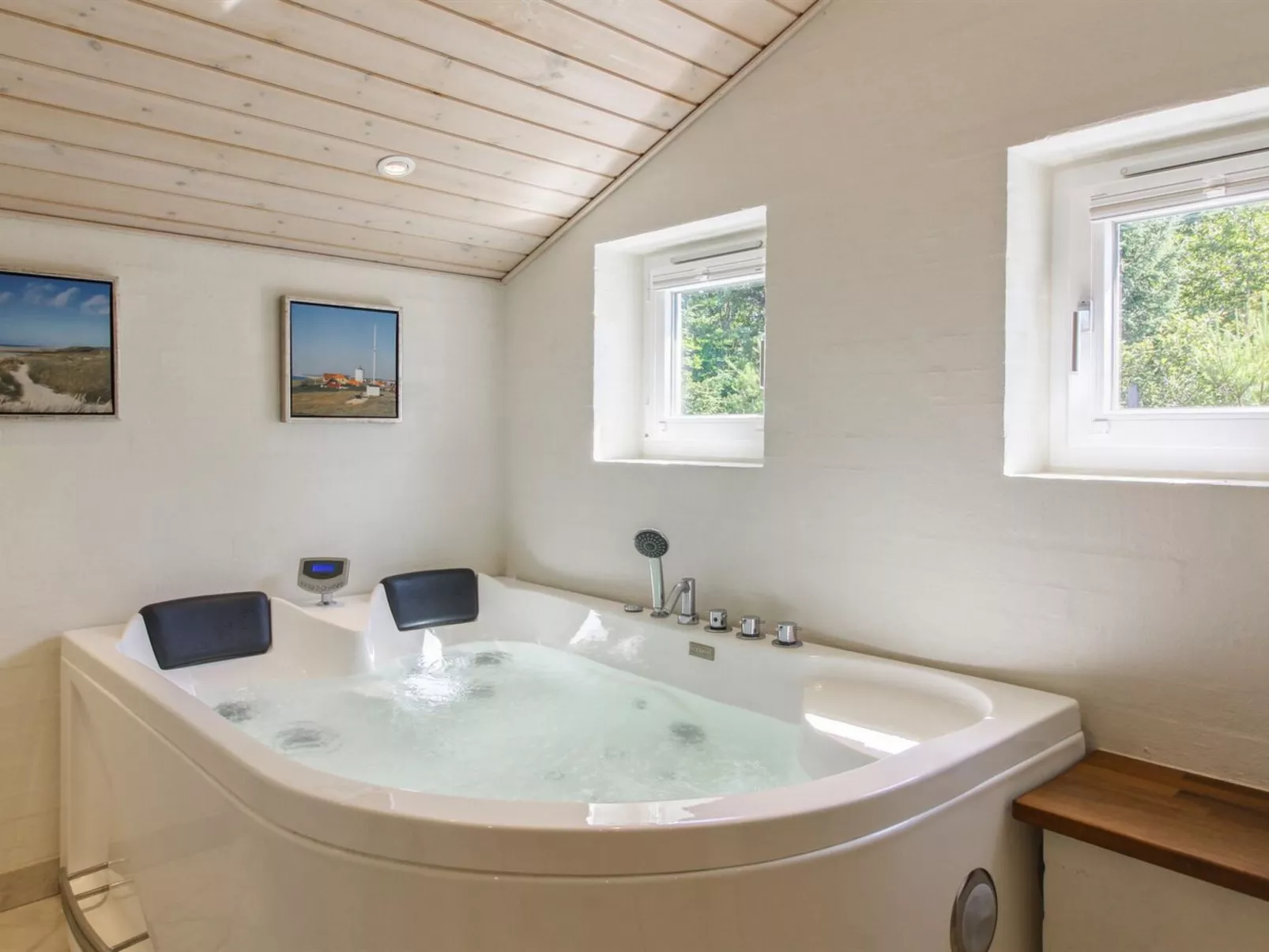 "Valda" - 1.5km from the sea-Binnen