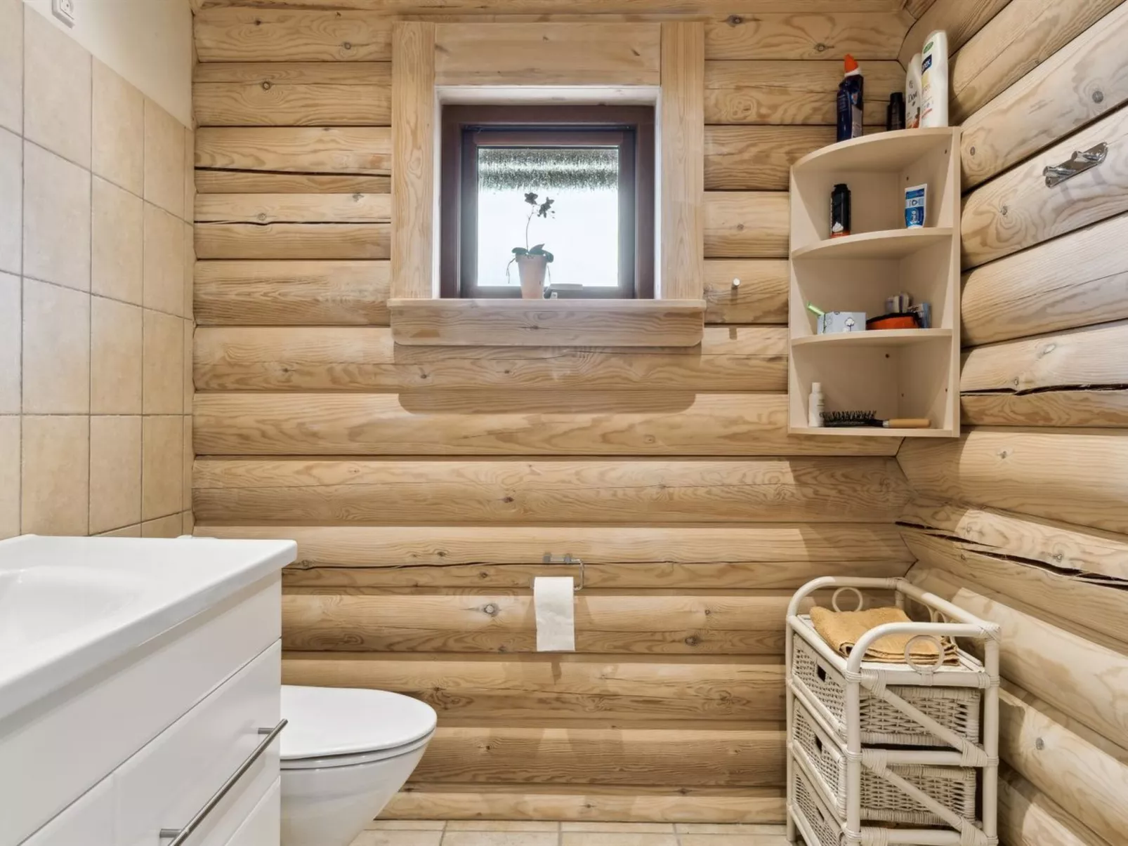 "Guthfast" - 50m from the sea - Binnen