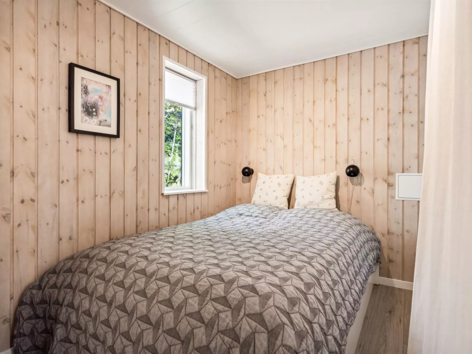 "Roze" - 450m from the sea - Binnen