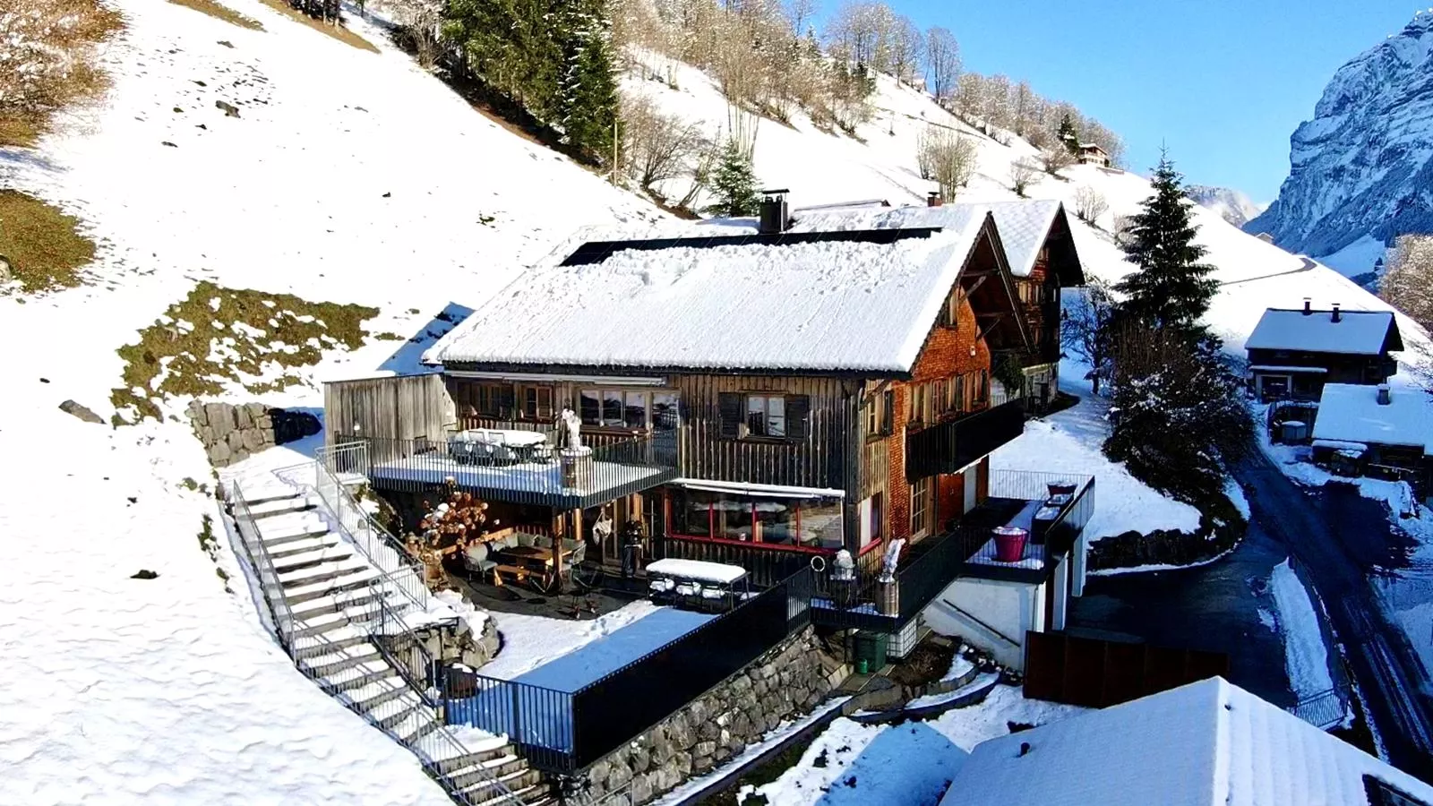 Schwarzmann-Exterieur winter