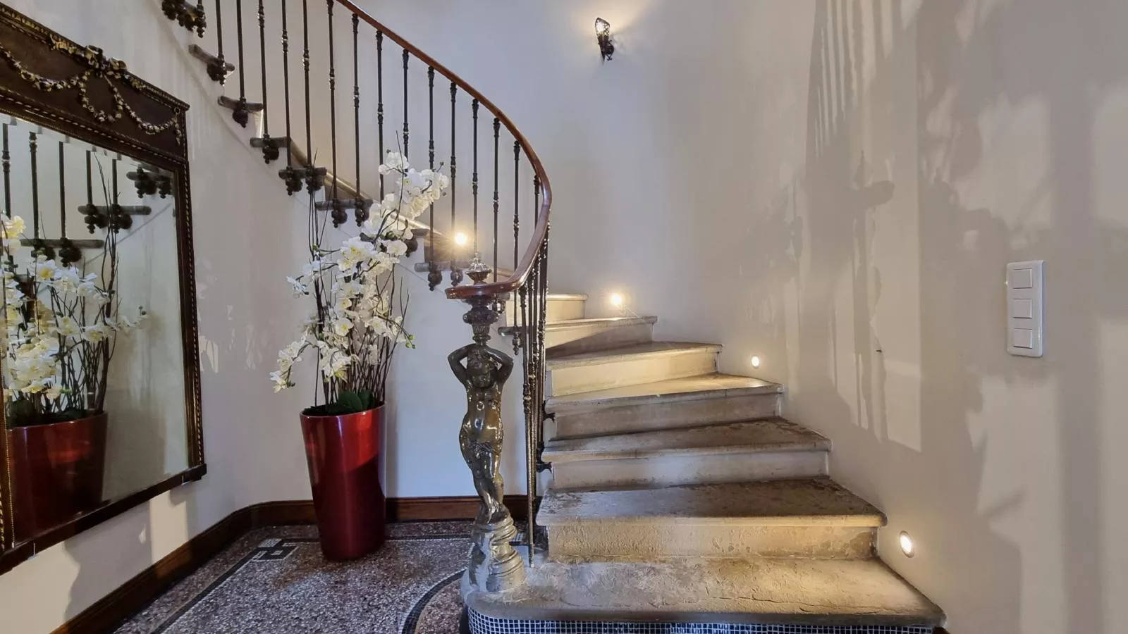 La maison des Vendangeurs 6-Overloop