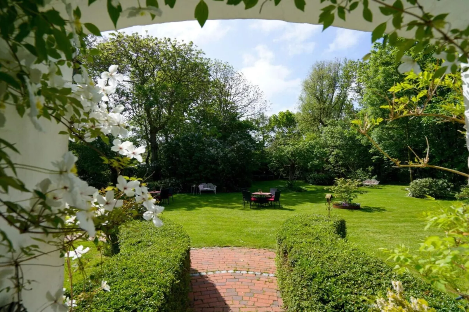 604284 - Tuinen zomer