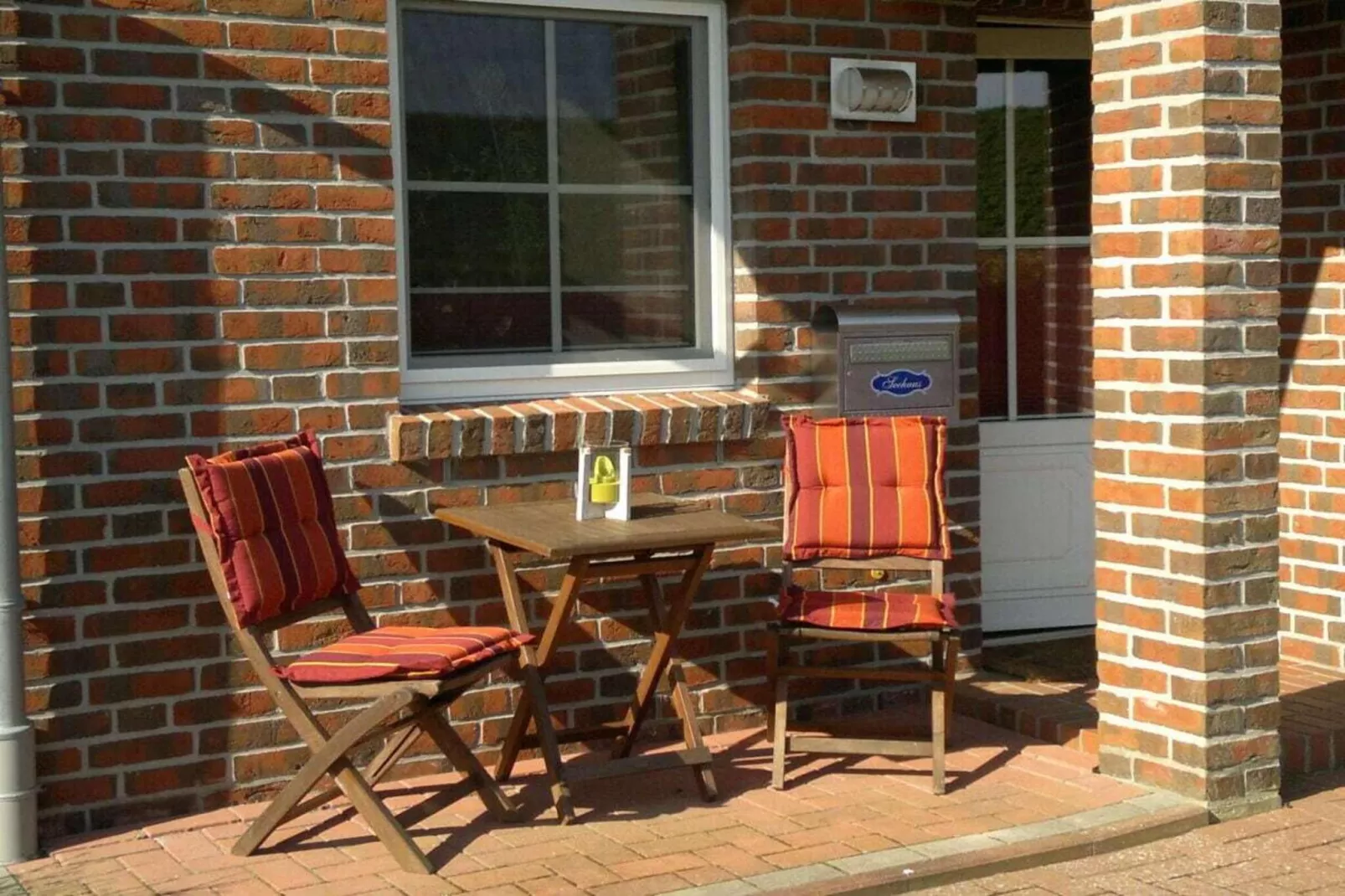 703967 - Terrasbalkon