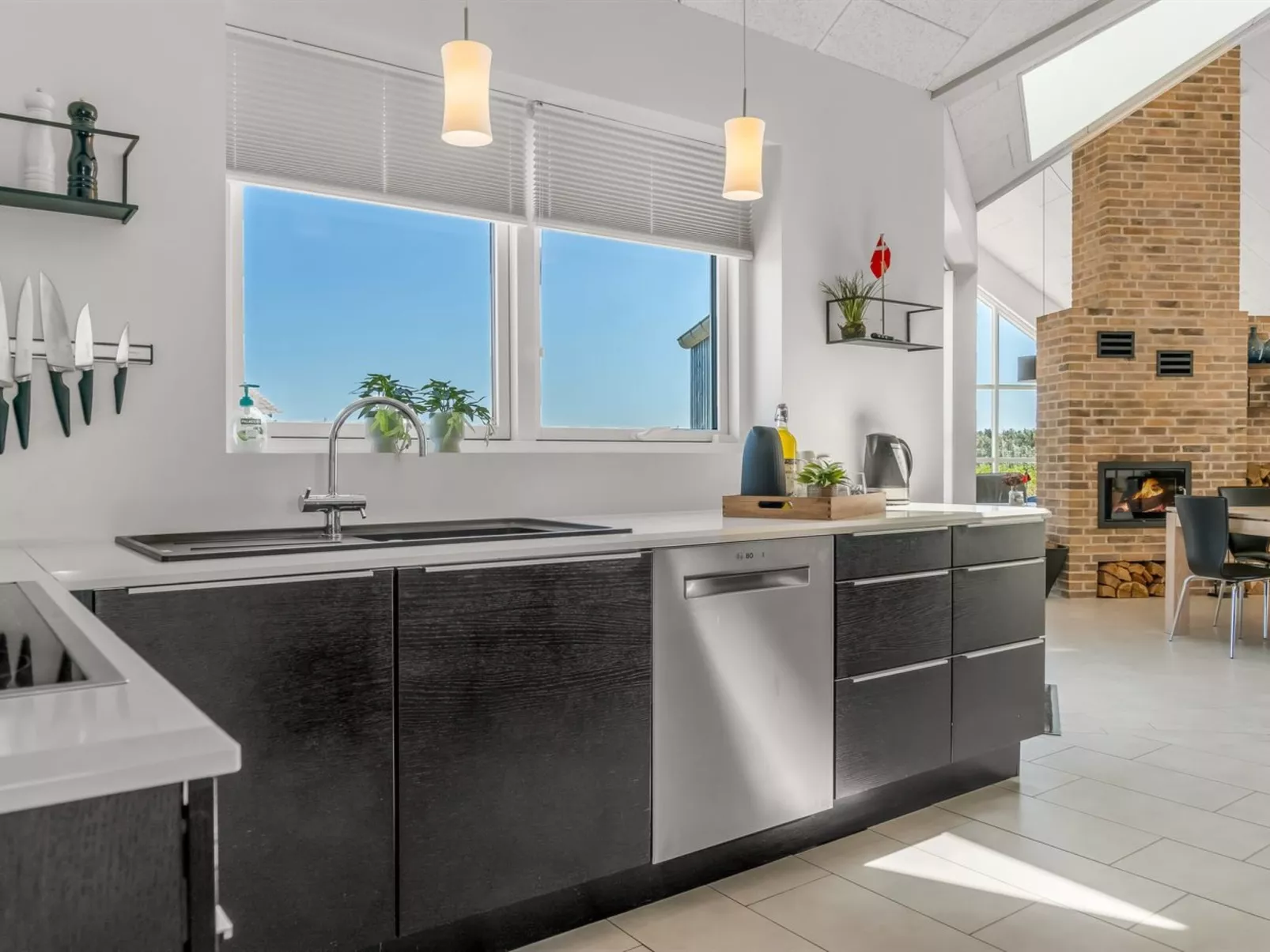 "Jonas" - 450m from the sea-Binnen