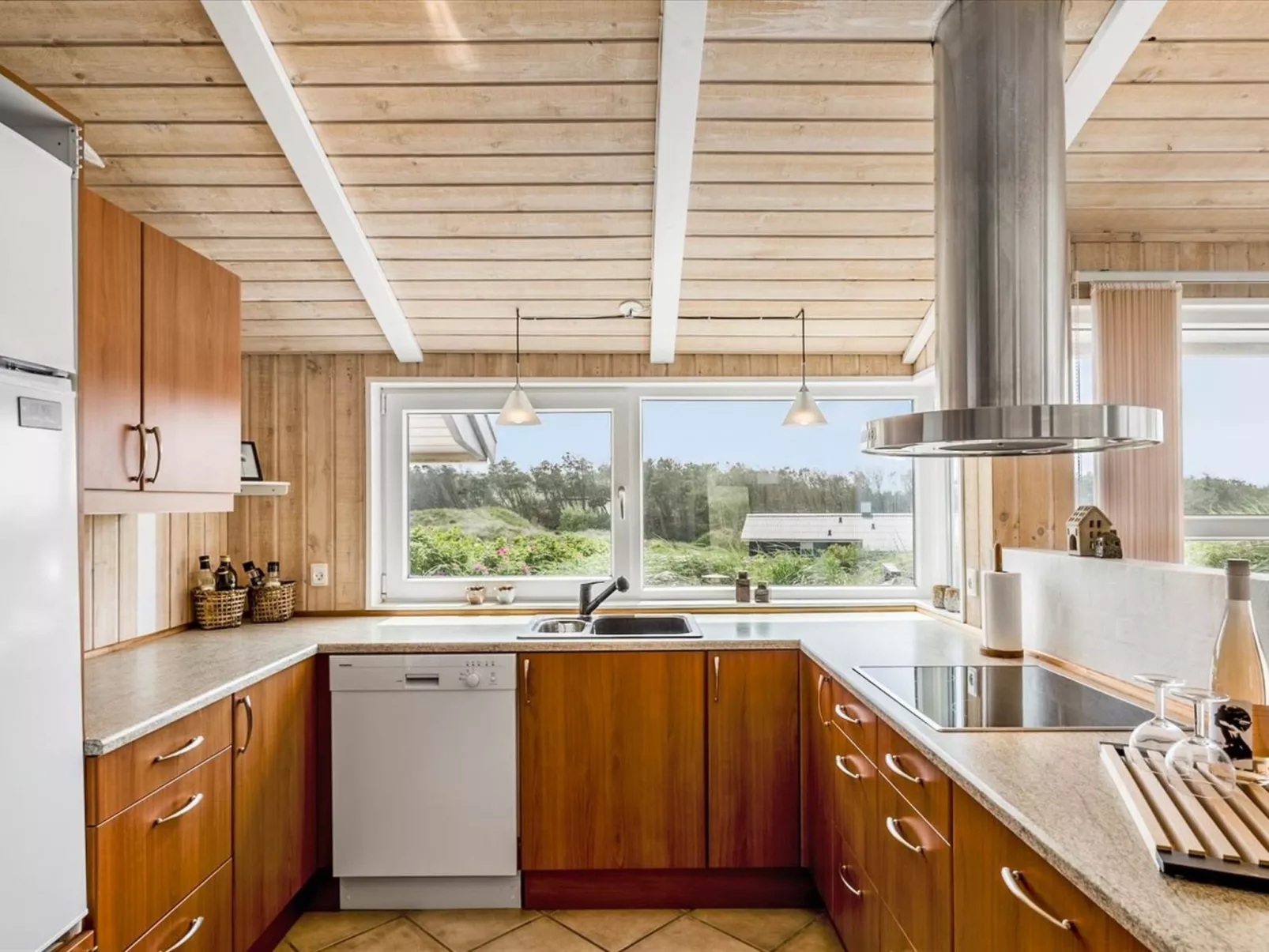 "Osfrid" - 175m from the sea-Binnen