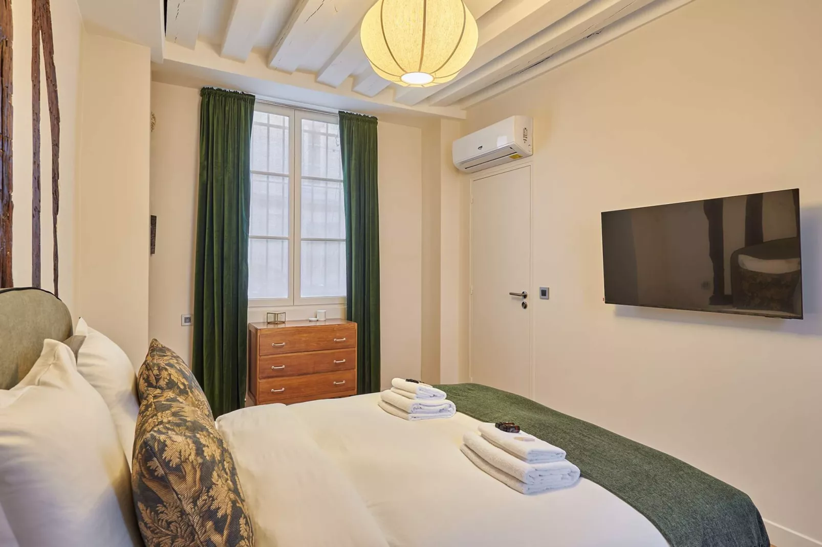 TURENNE 85 - Niet-getagd