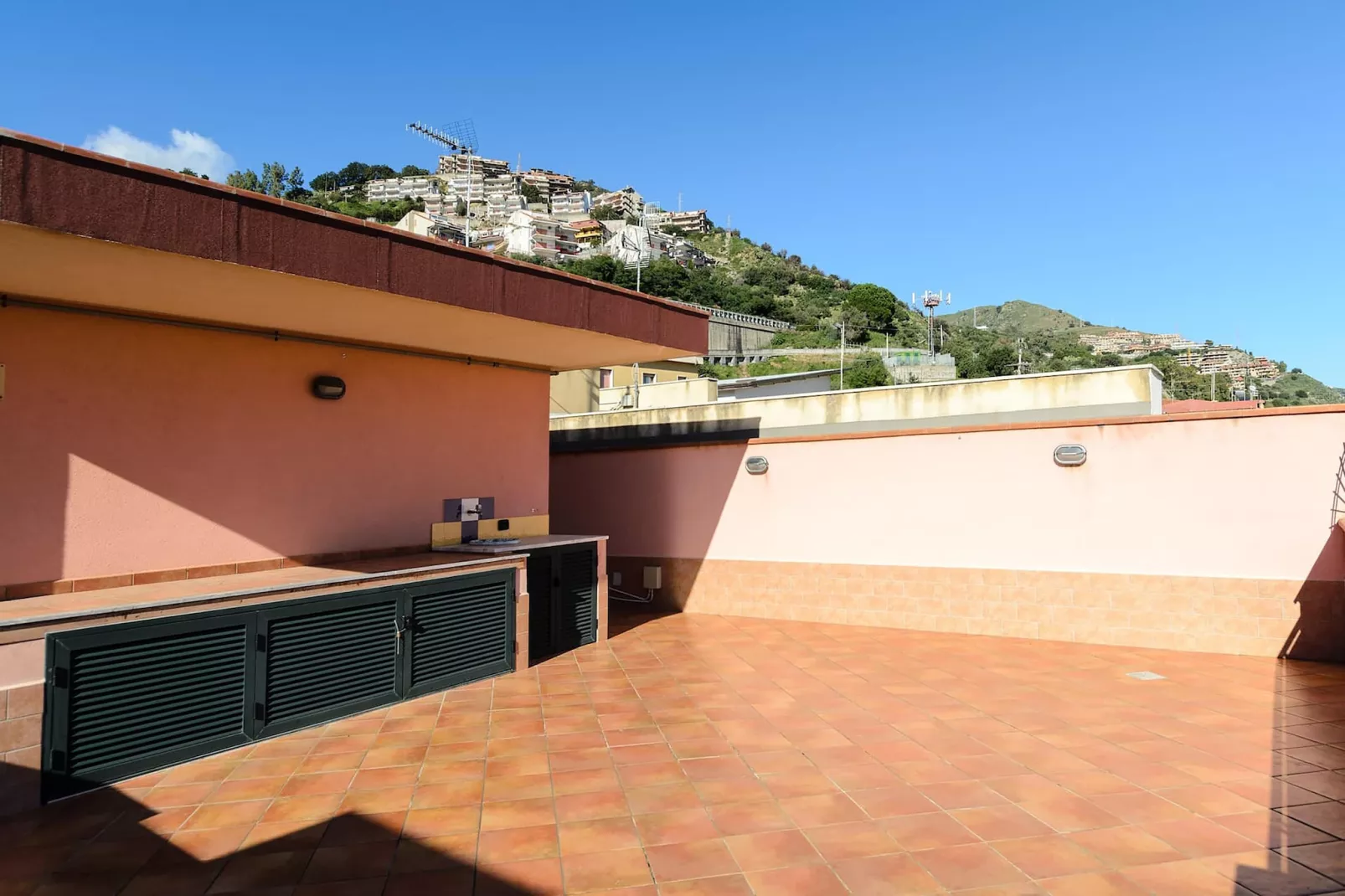 Residence Le Tartarughe Apartment 1 Bedroom 2 Pax-Terrasbalkon