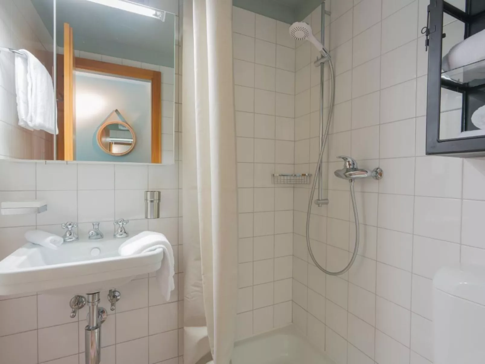 Chesa Survial 4 - Image-tags.info