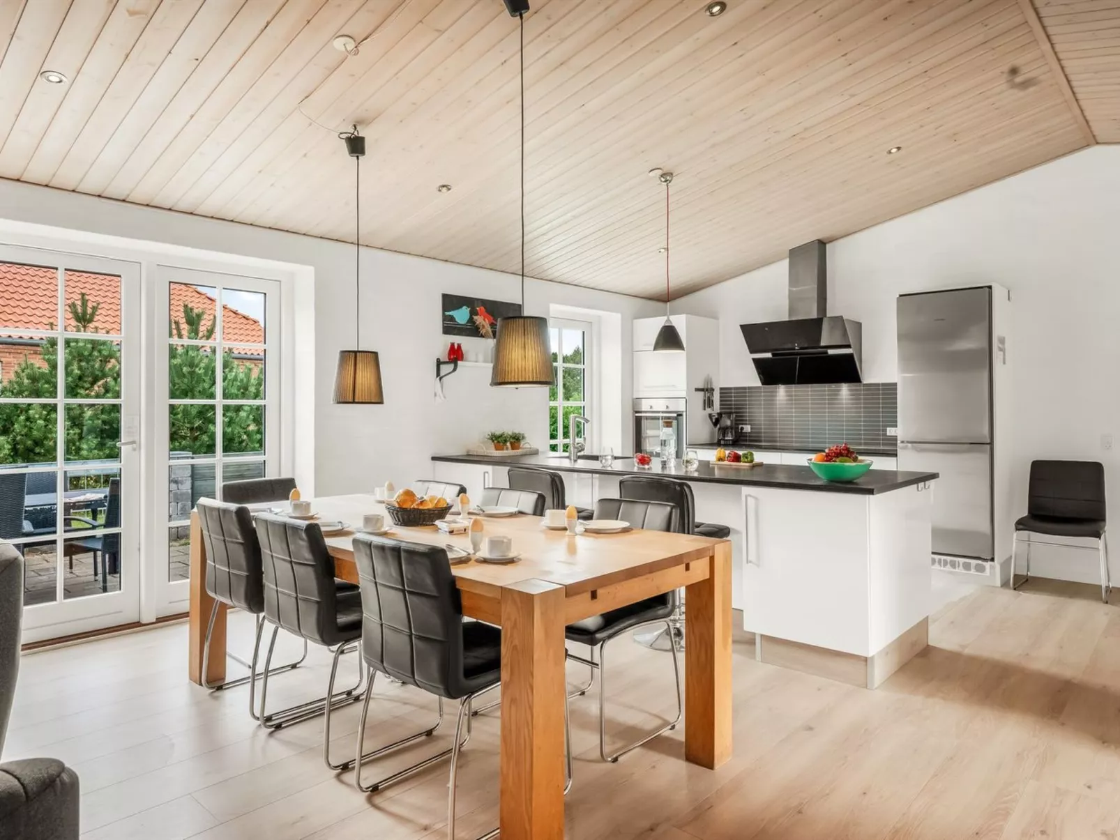 "Marjatta" - 3.2km from the sea - Binnen