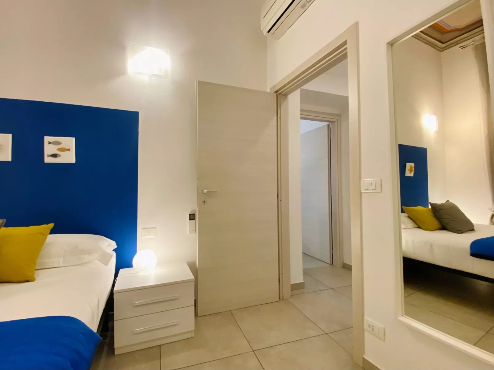 Charmante Wohnung mit Meerblick und Garage - Image-tags.info